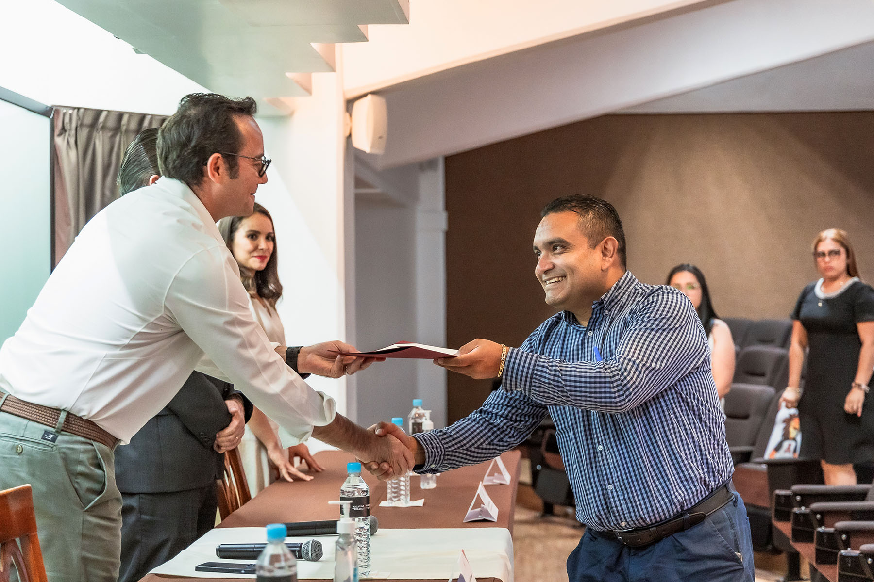 5 / 20 - Clausura del Curso en Manejo de Conflictos y Atención a Clientes para Grupo Ferche Gas