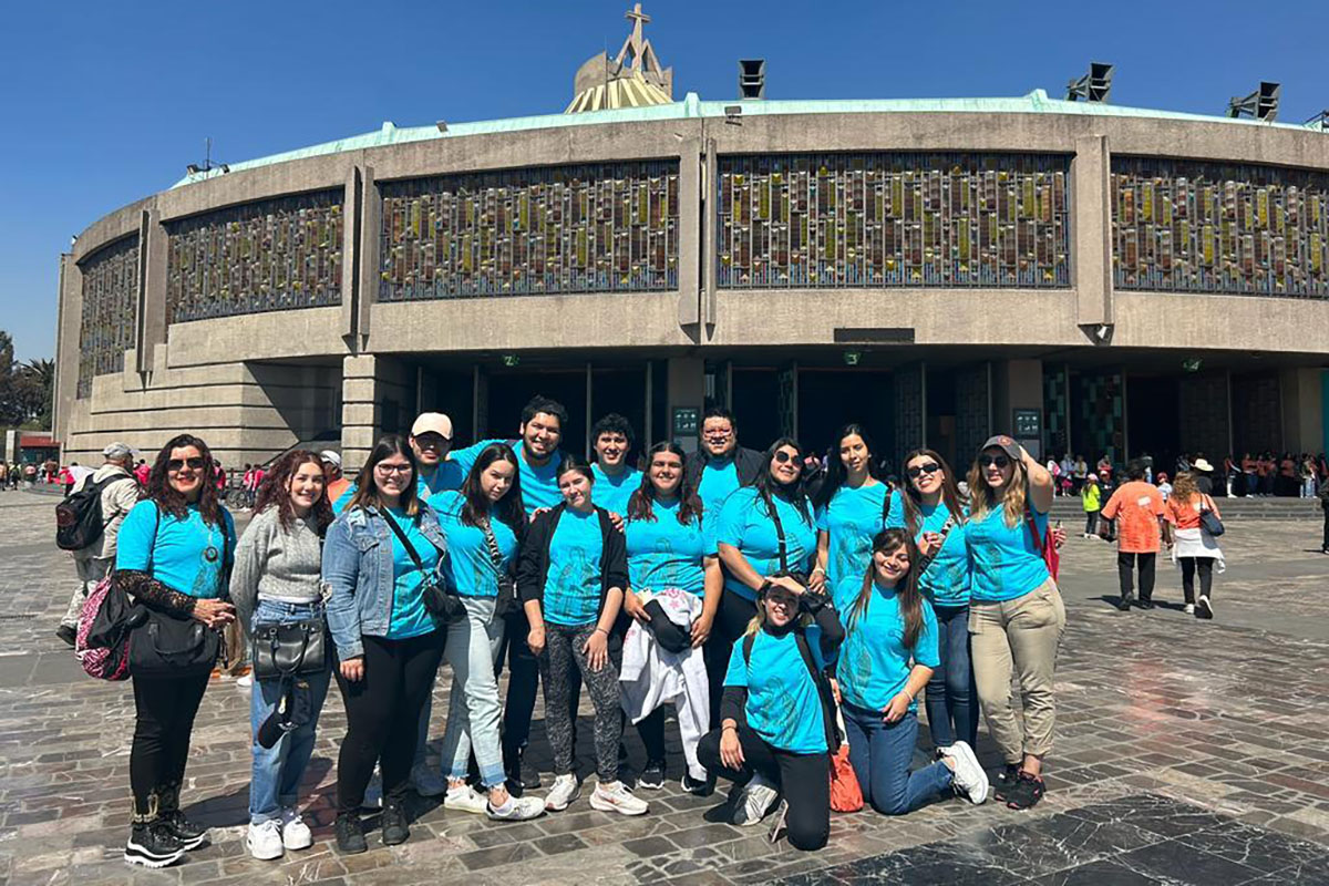 4 / 7 - Experiencia Integral: Peregrinación a la Basílica de Guadalupe