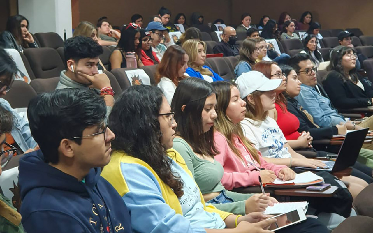 3 / 3 - Inicia la Temporada de Cine con la Charla: Horror y Terror en el Cine Mexicano