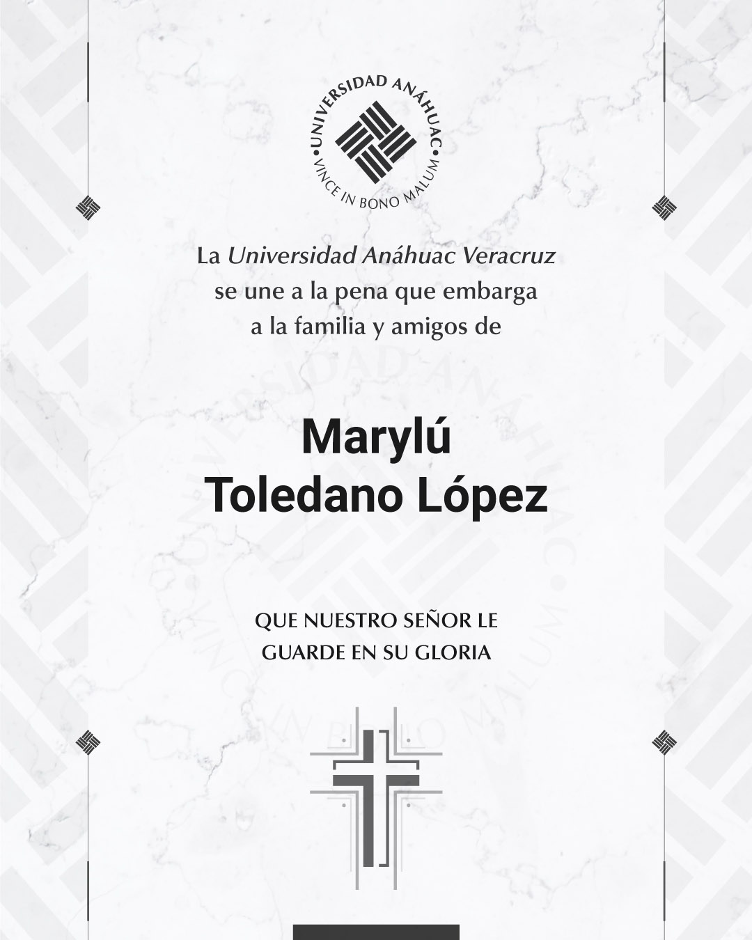 13 / 18 - Marylú Toledano López
