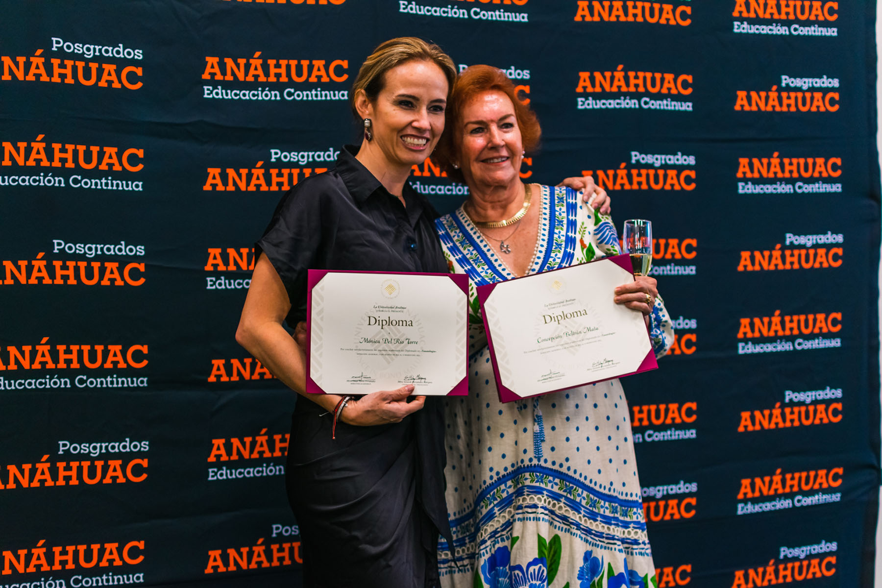 19 / 23 - Clausura de Diplomados de la Escuela de Psicología