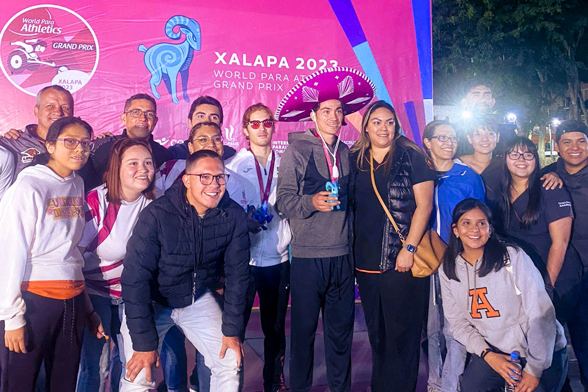 3 / 11 - Grand Prix de Para Atletismo Xalapa 2023: Voluntariado Anáhuac
