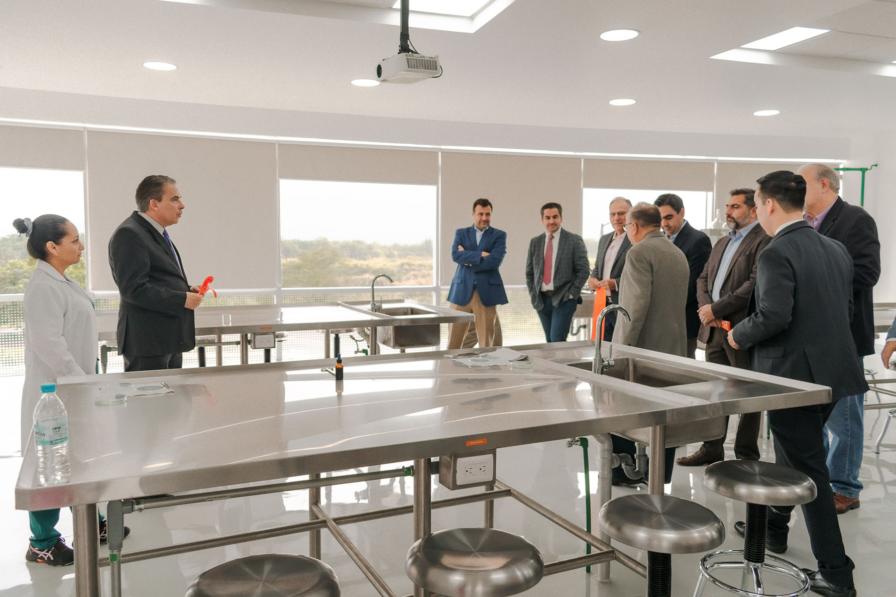 1 / 24 - Inauguración de los Nuevos Laboratorios para Ciencias de la Salud