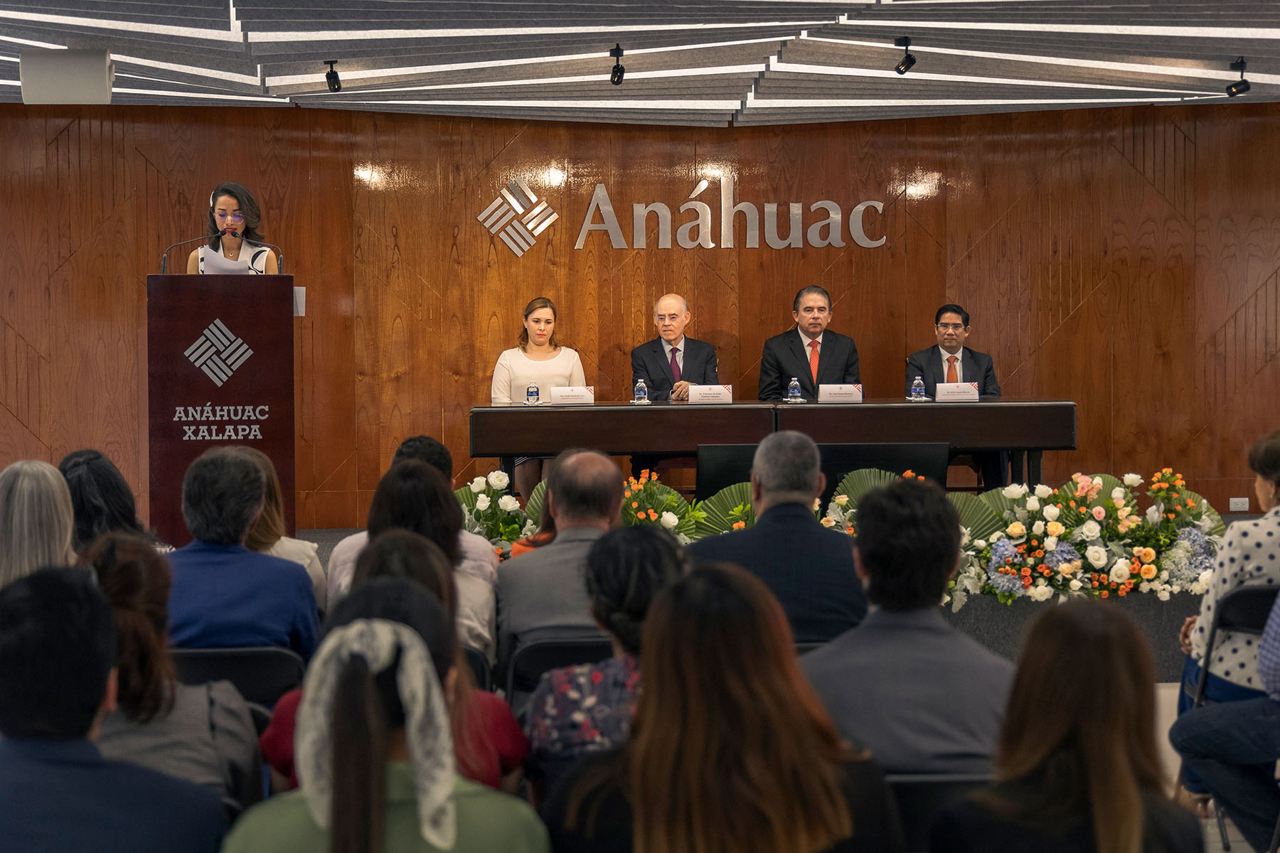 4 / 37 - Ceremonia de Agradecimiento al Dr. Francisco de Jesús Martínez Márquez