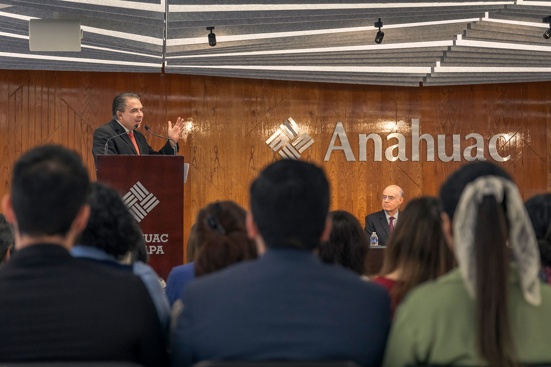 8 / 37 - Ceremonia de Agradecimiento al Dr. Francisco de Jesús Martínez Márquez