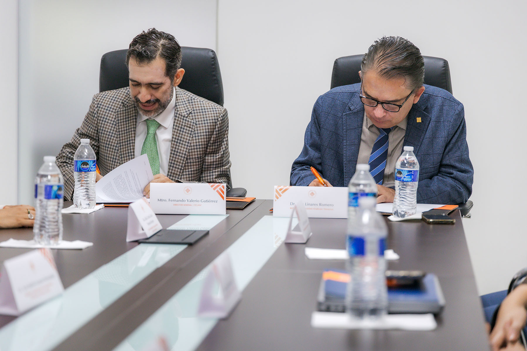 8 / 9 - Firma de Convenio con el Centro Estatal de Justicia Alternativa de Veracruz