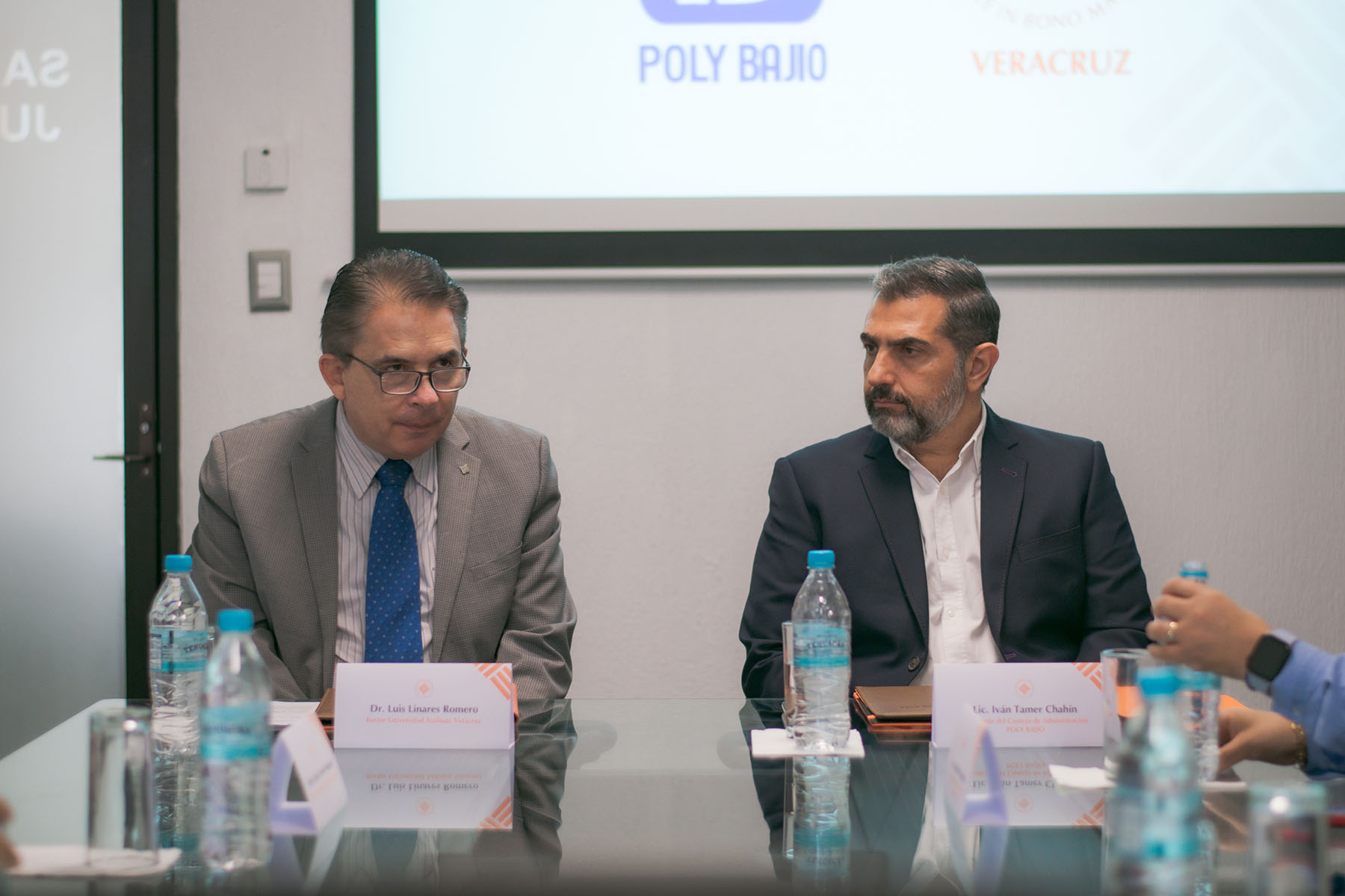 1 / 9 - Firma de Convenio de Colaboración con Poly Bajío