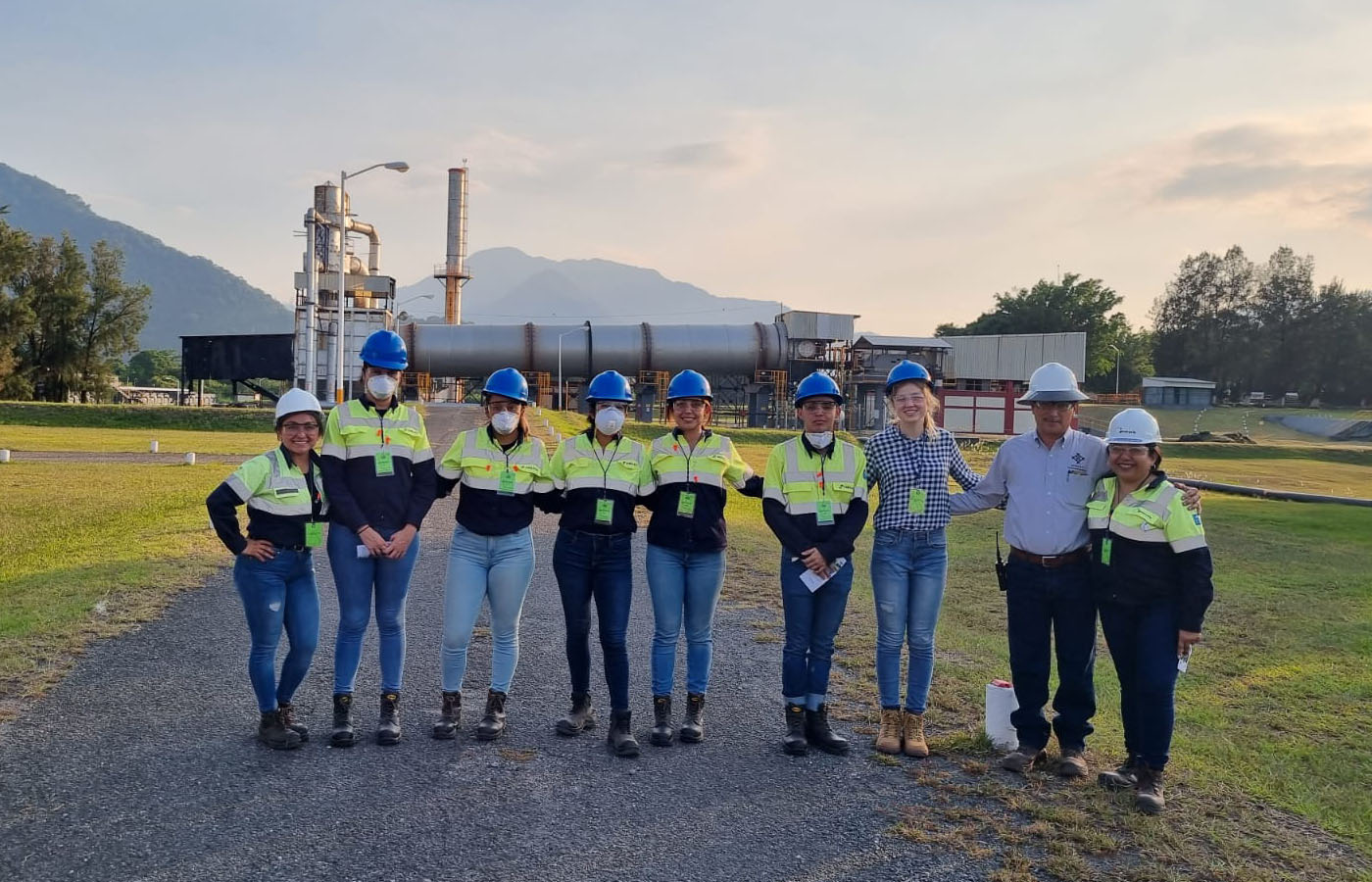 1 / 7 - Experiencia Profesional Anáhuac: Programa de Inserción Profesional Temprana de la Escuela de Ingeniería