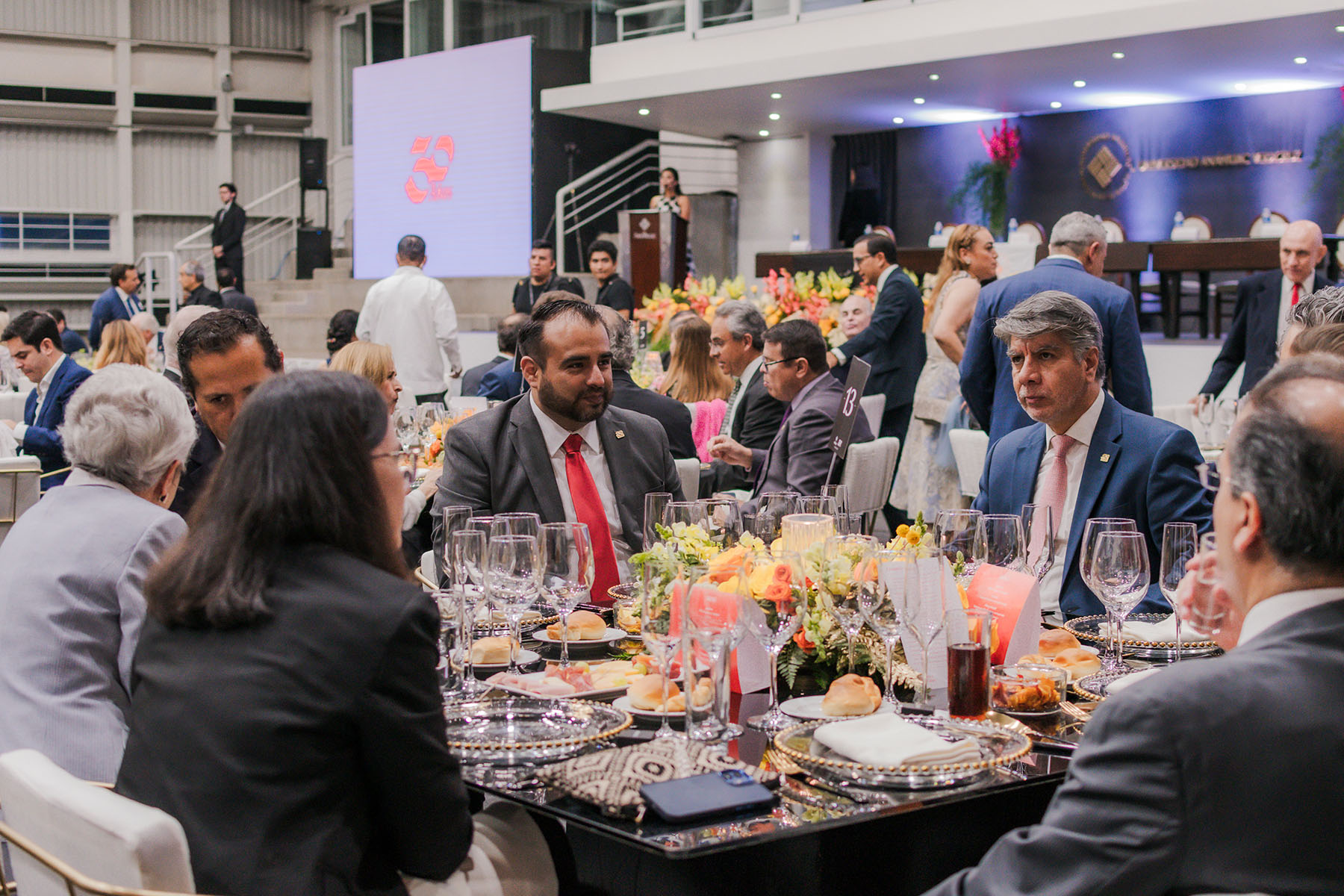 42 / 113 - Nuestra Universidad Celebra 30 Años Formando Grandes Líderes y Mejores Personas