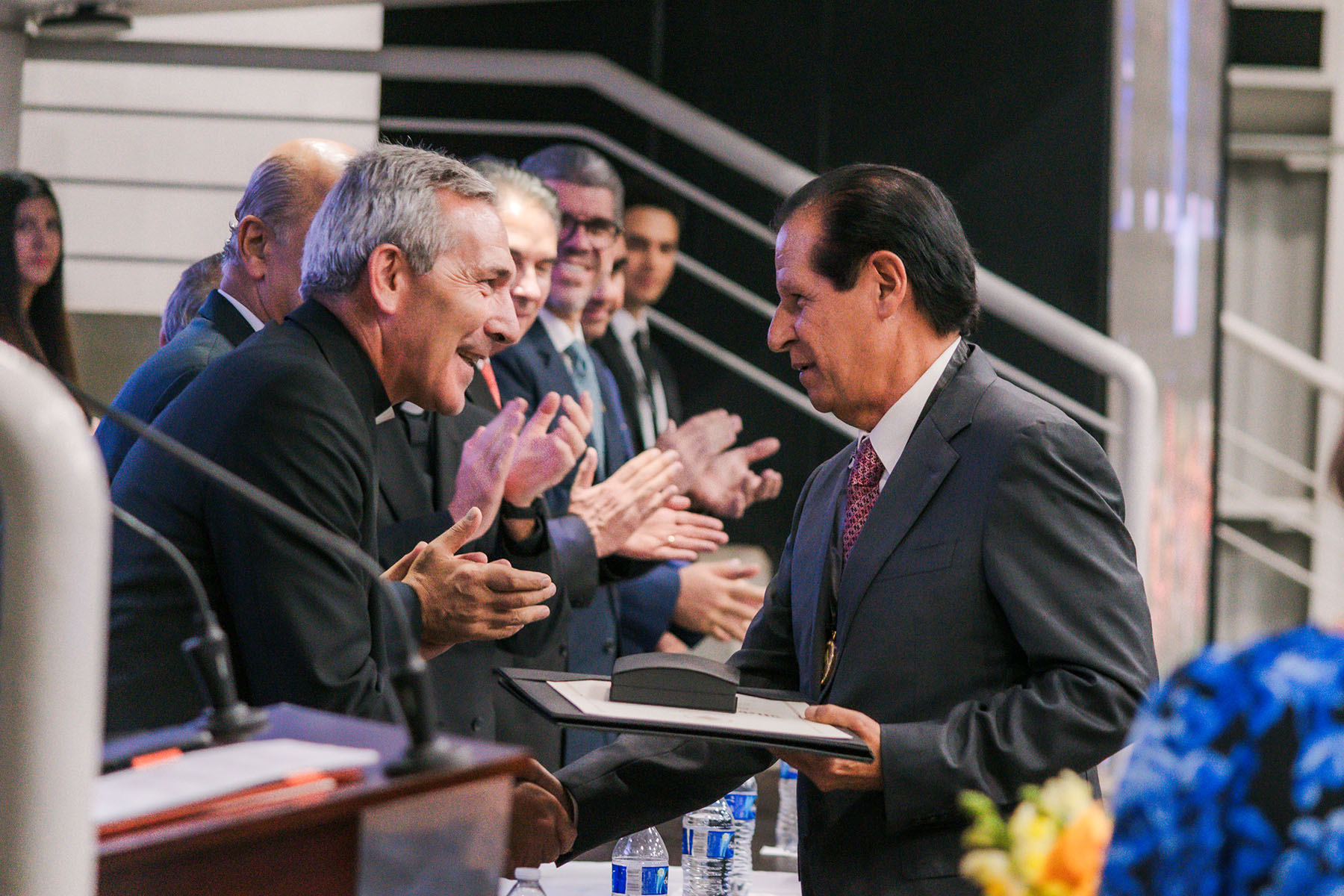 60 / 113 - Nuestra Universidad Celebra 30 Años Formando Grandes Líderes y Mejores Personas