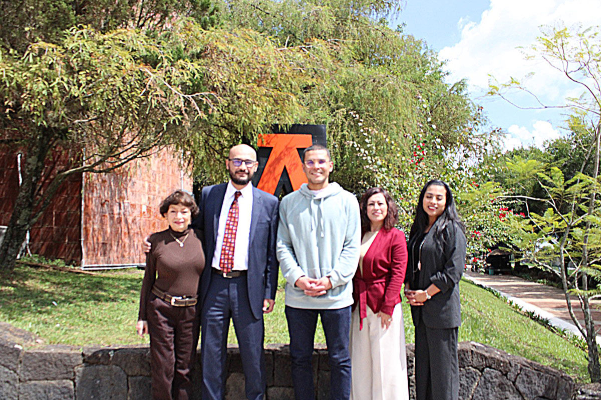 3 / 3 - Alumno de la UNMC Culmina Curso de Español de Propósitos Específicos de Medicina