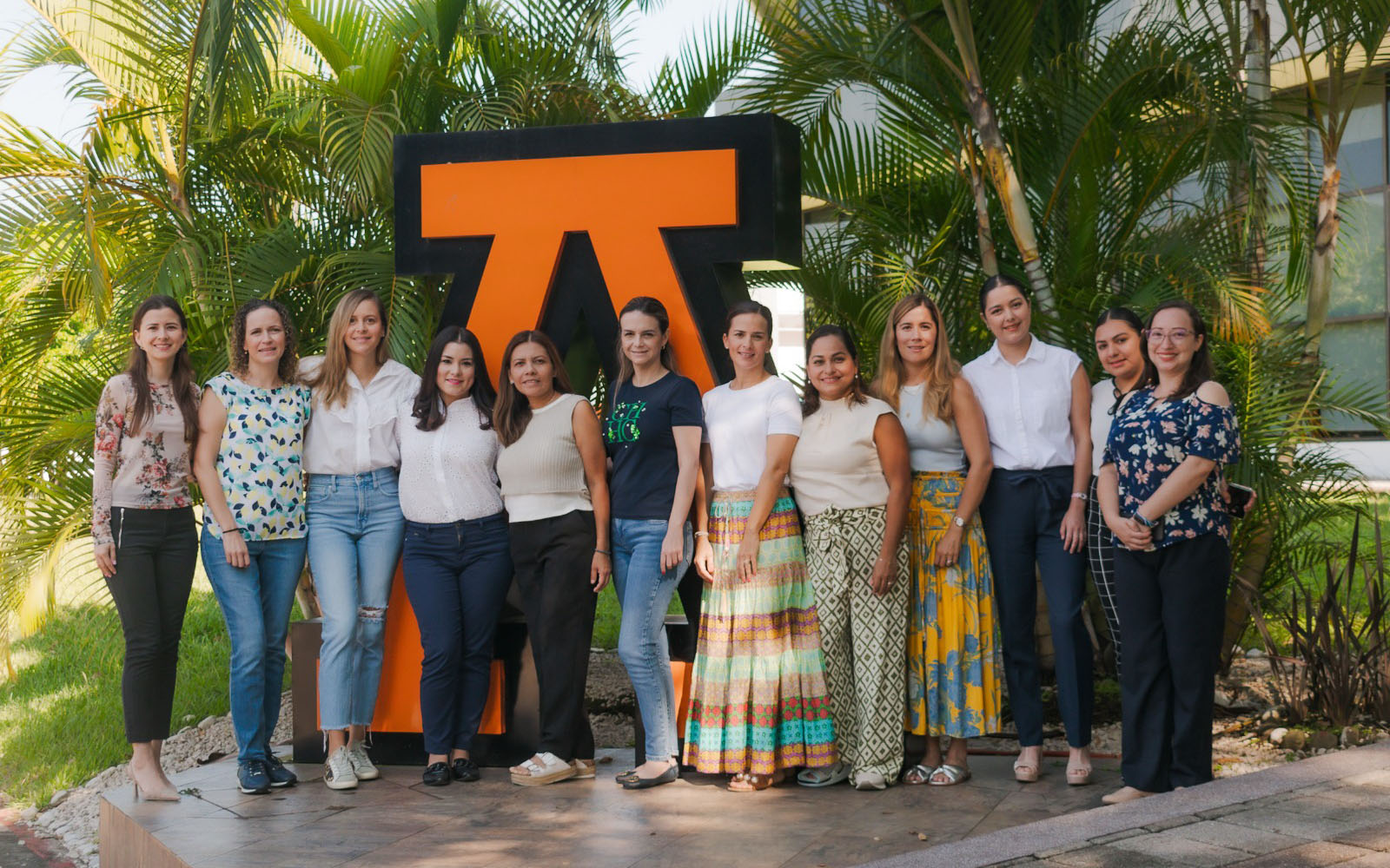 1 / 4 - Apertura del Diplomado en Acompañamiento Integral del Adolescente