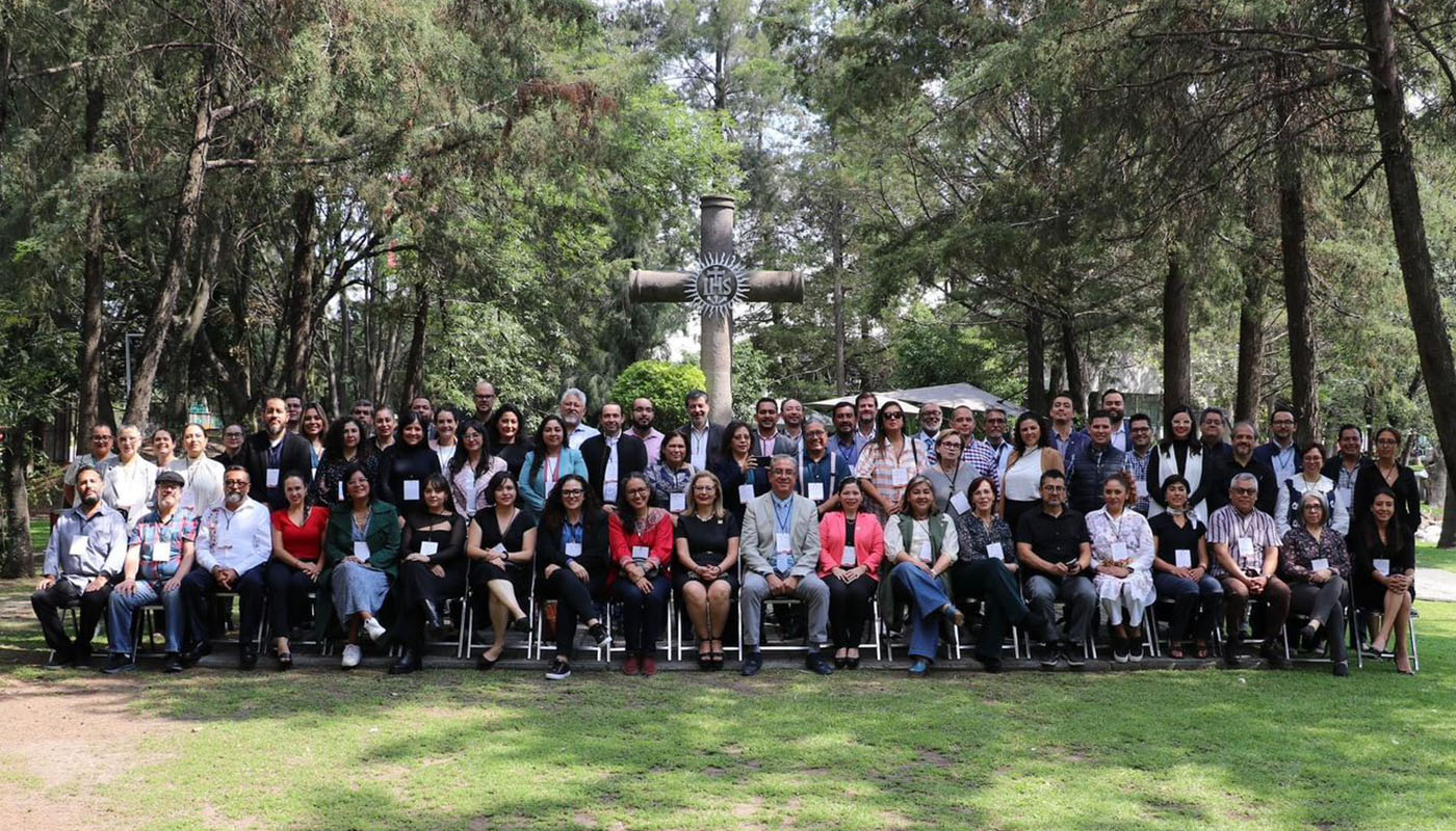 2 / 2 - Licenciatura en Comunicación Fortalece Vínculos en la XCV Asamblea General del CONEICC