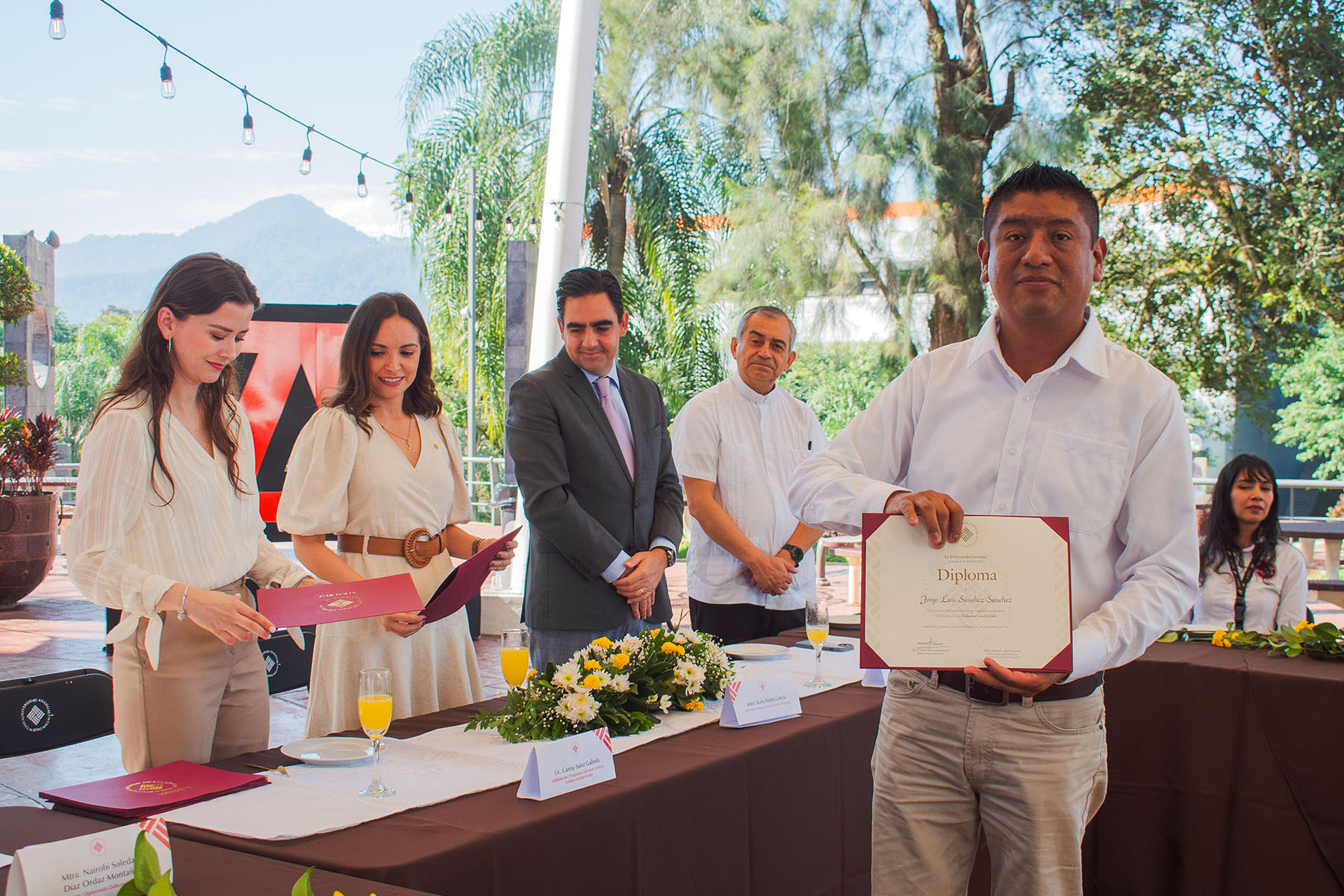 13 / 42 - Exitosa Clausura del Diplomado en Cultura y Cata de Café