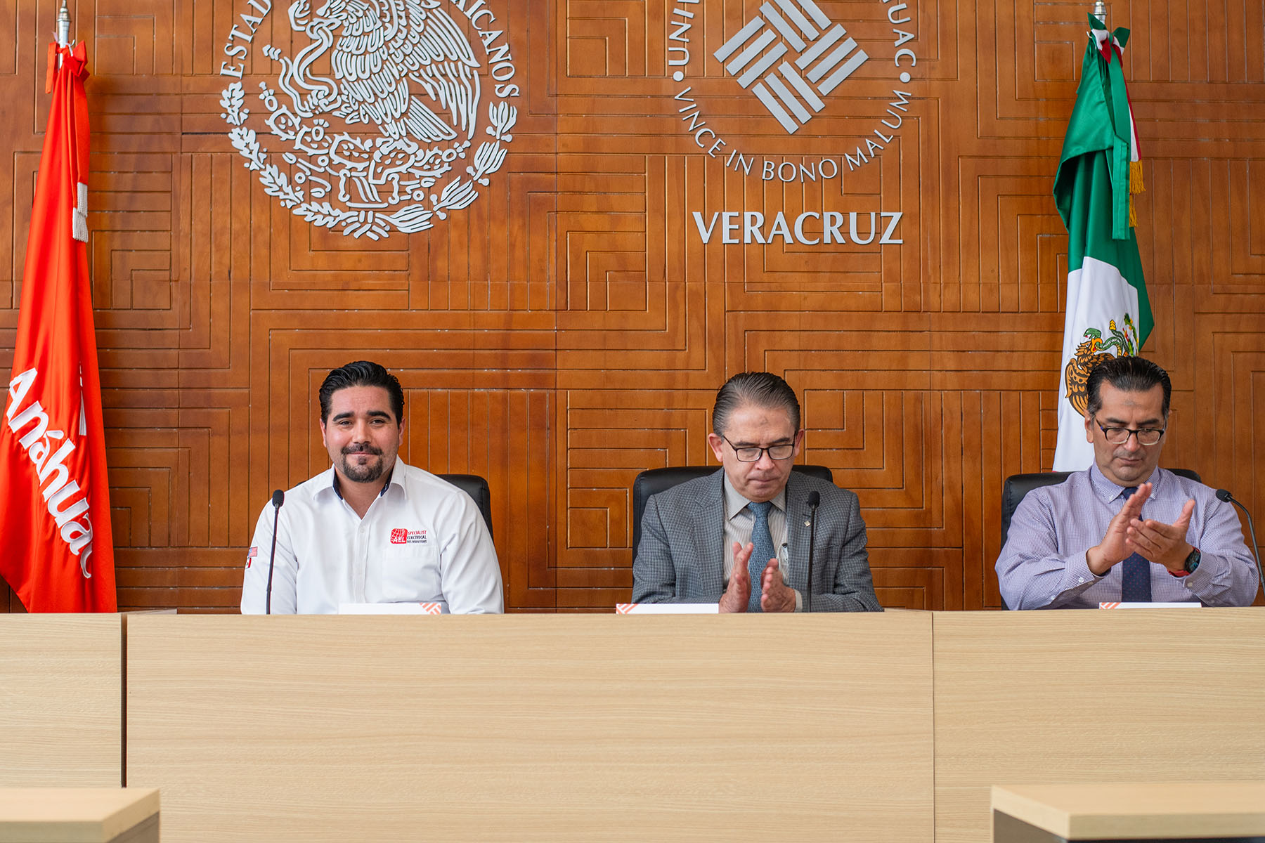 6 / 18 - Firma de Convenio de Colaboración con AEL Electrical