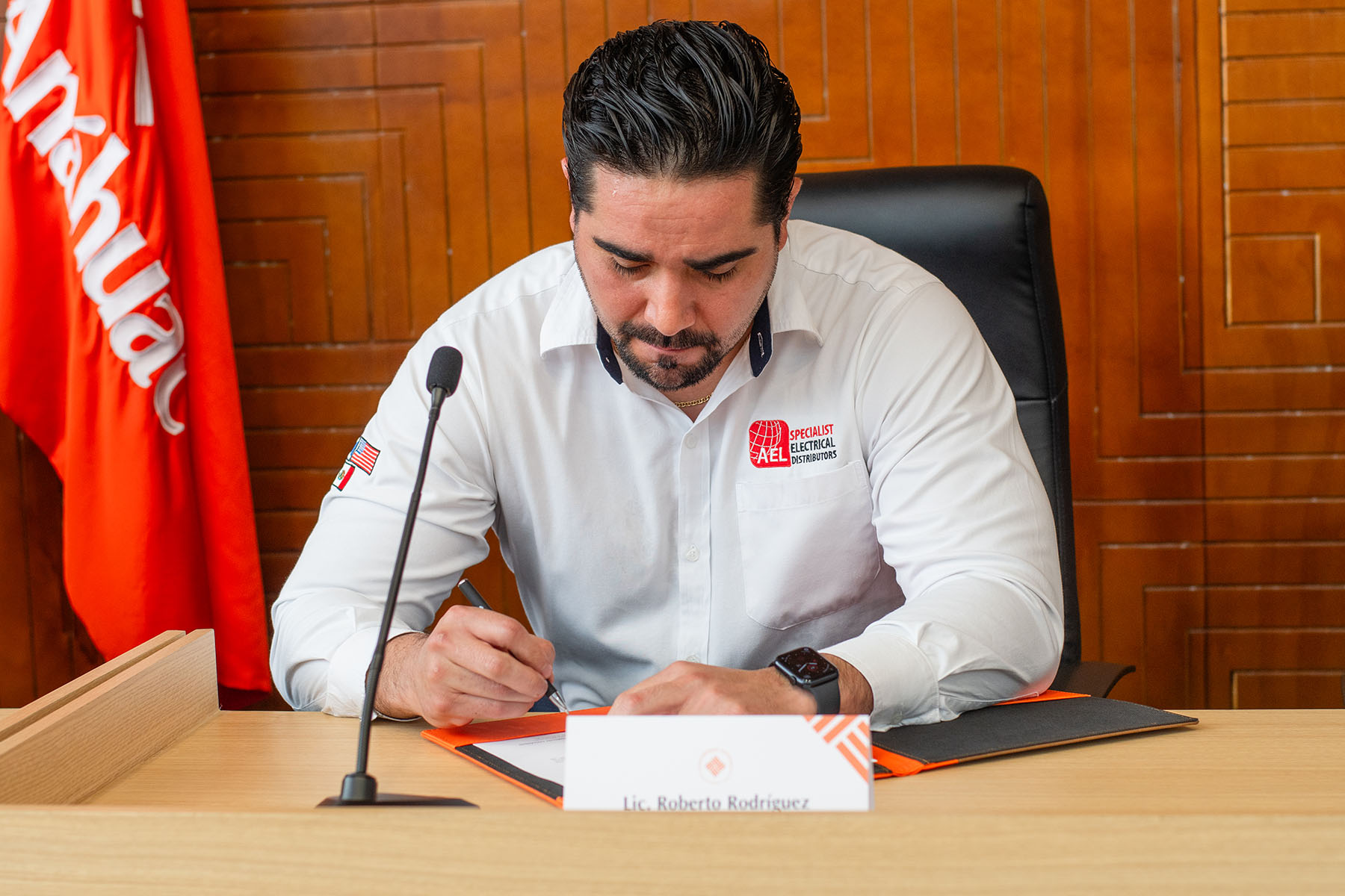 11 / 18 - Firma de Convenio de Colaboración con AEL Electrical