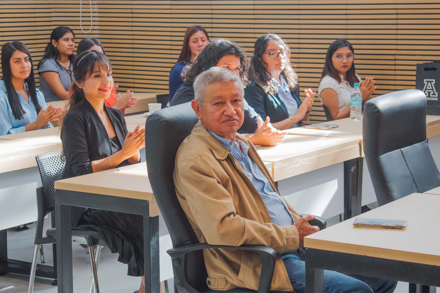 3 / 24 - Firma de Convenio de Colaboración con el Colegio Estatal de Médicos Veterinarios Zootecnistas de Veracruz