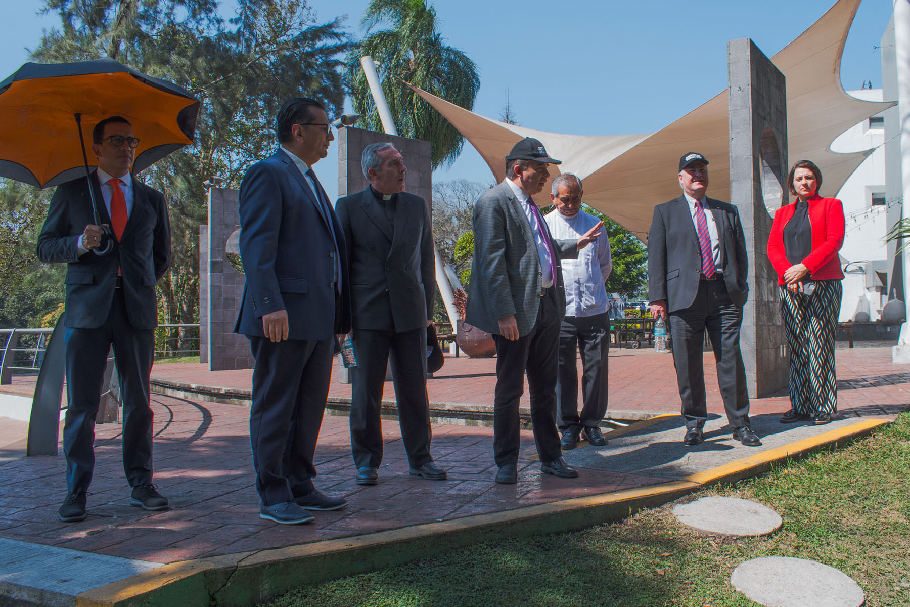 10 / 40 - Visita de Miembros de la Red Internacional de Universidades del Regnum Christi