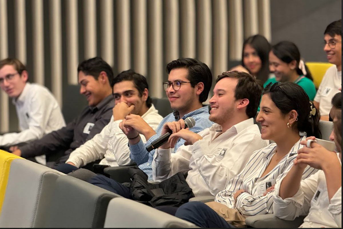 5 / 9 - Viaje Académico a la Ciudad de México por Alumnos de Dirección Financiera y Finanzas y Contaduría Pública