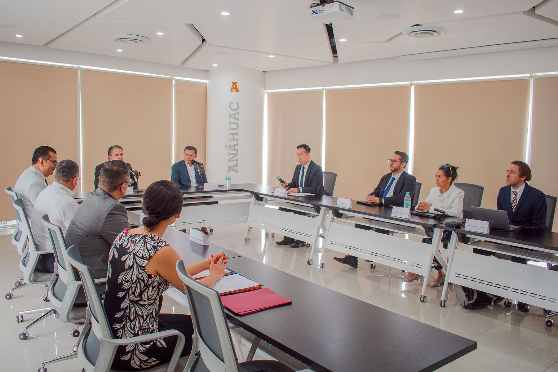 7 / 36 - Instauración del Consejo Consultivo Académico de Ingeniería Biomédica