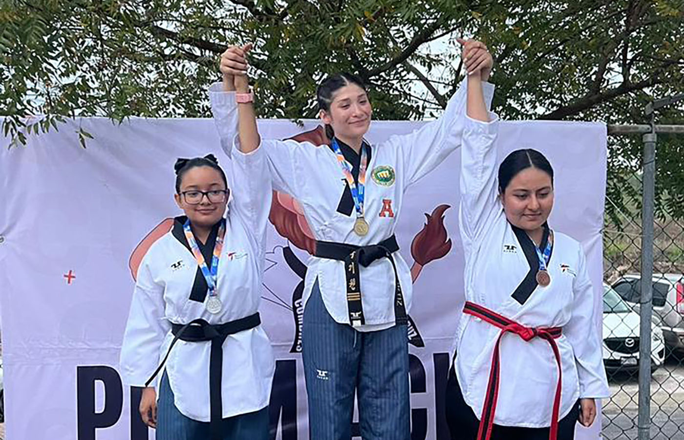 4 / 7 - Destacada Participación en el Torneo Intercolegial Deportivo