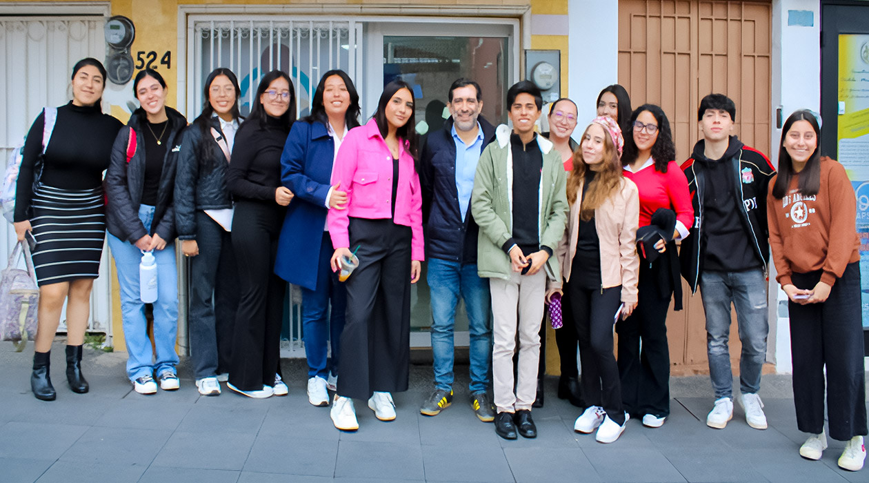 1 / 1 - Visita de Estudiantes de Psicología al CEJAV