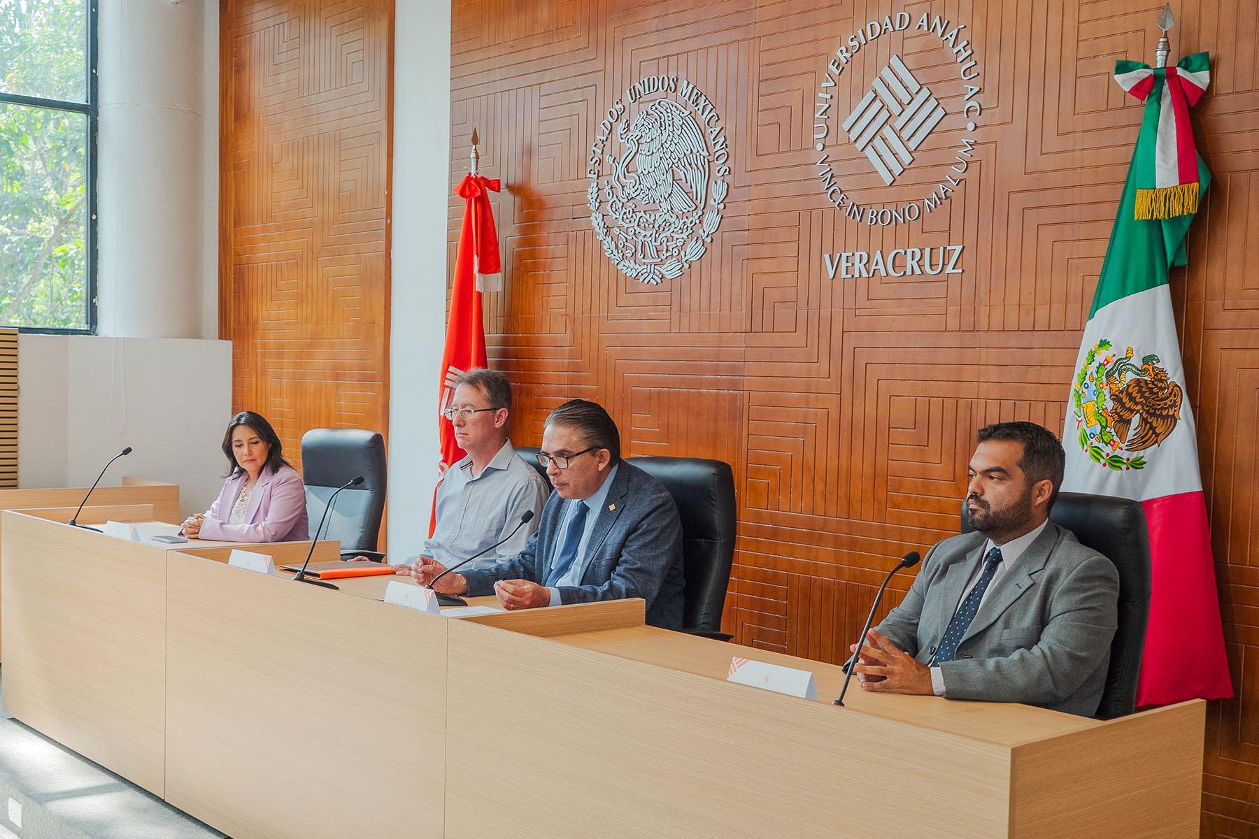 5 / 15 - Firma de Convenio de Colaboración con AKWEL