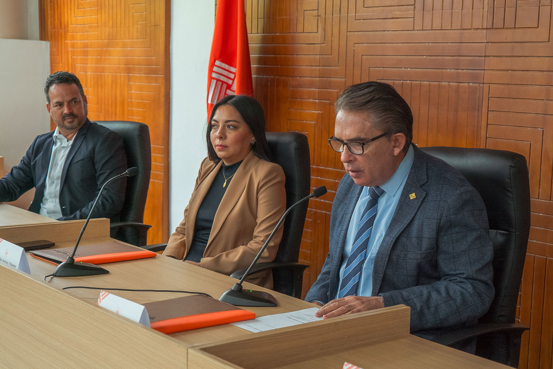 1 / 17 - Firma de Convenio de Colaboración con el Colegio de Arquitectos Córdoba y Orizaba