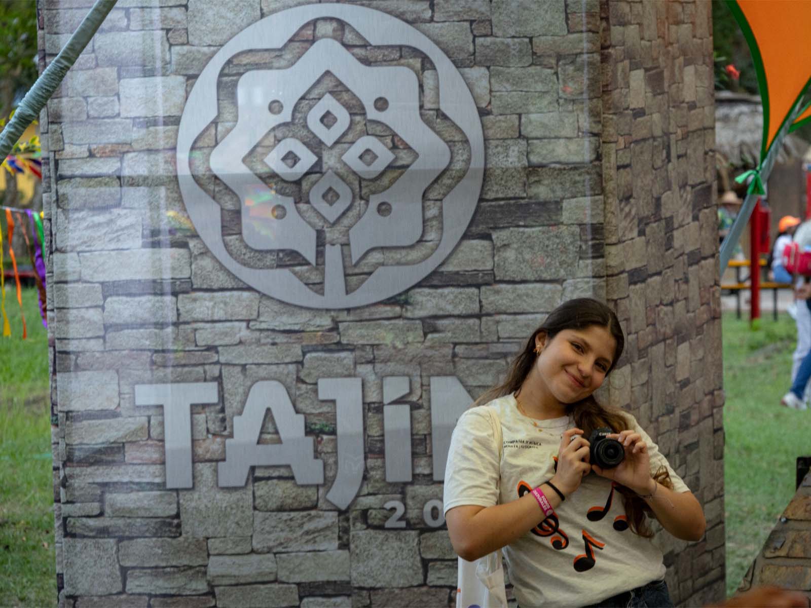 2 / 14 - Estudiantes Realizan Prácticas Profesionales en Cumbre Tajín