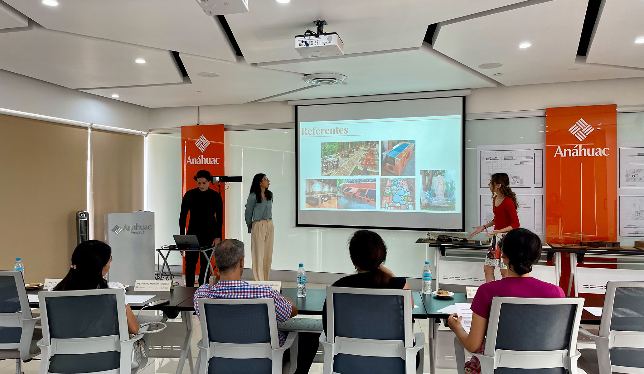 4 / 18 - Alumnos de Segundo Semestre de Arquitectura Desarrollan Proyecto en San Nicolás