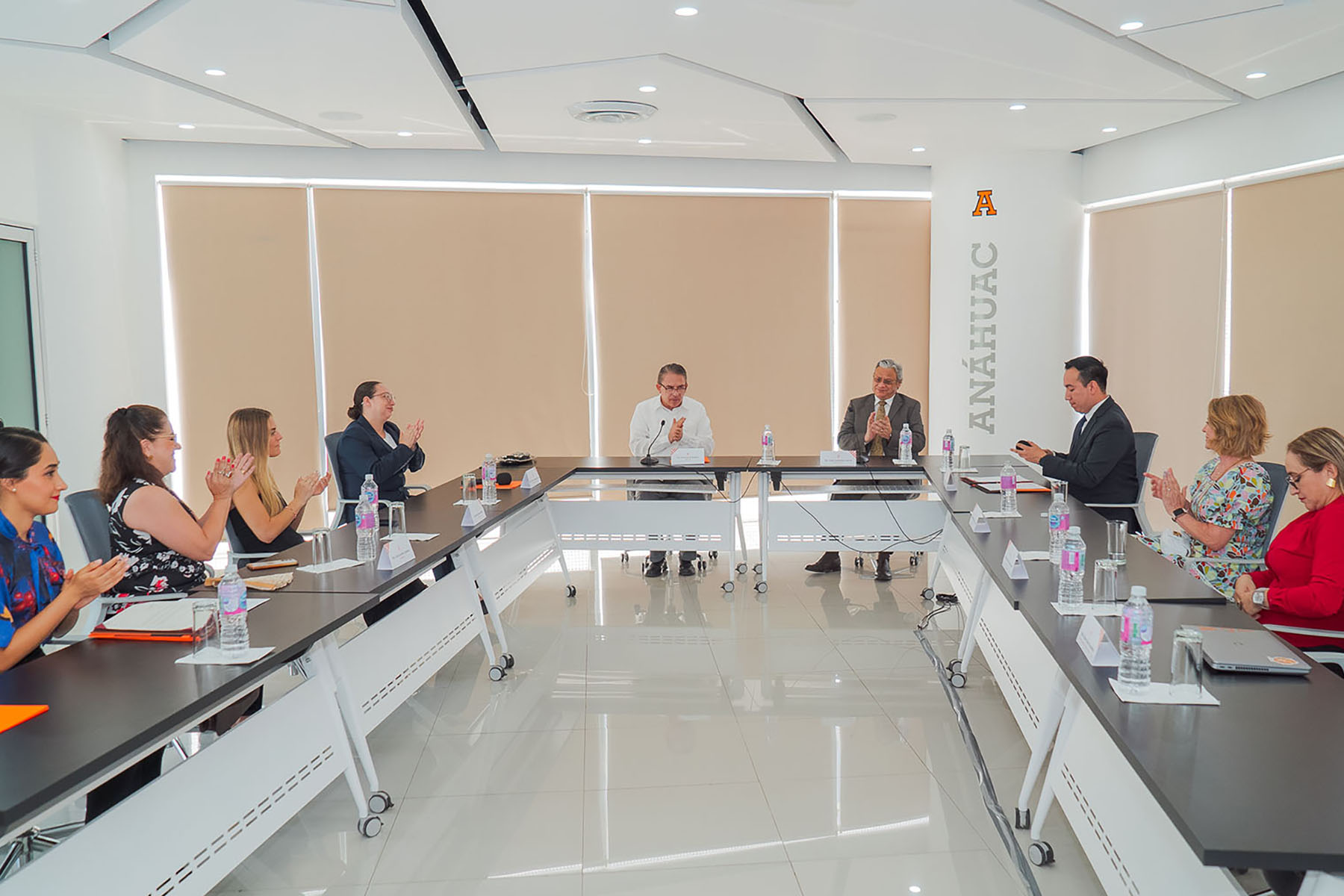 7 / 27 - Instauración del Consejo Consultivo Académico de la Escuela de Psicología