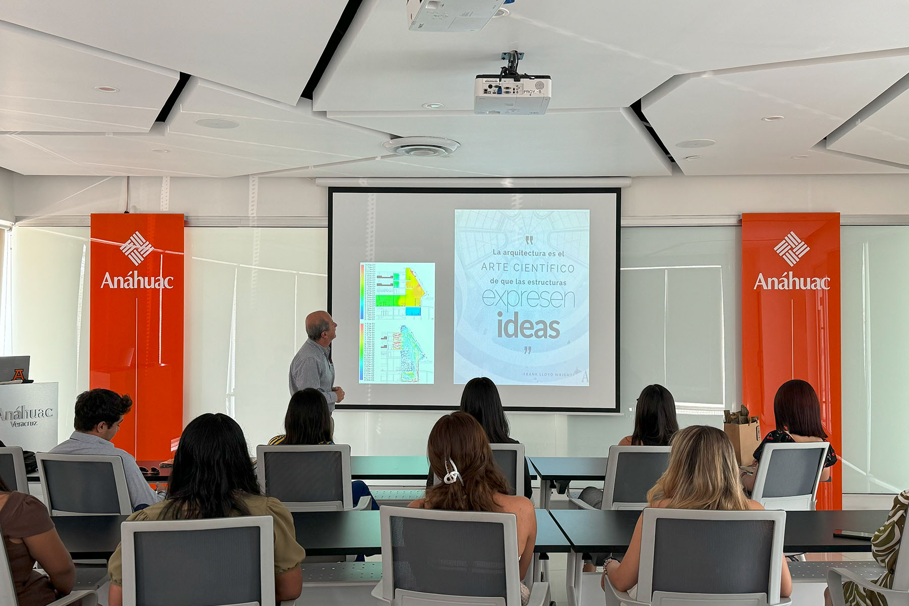 3 / 4 - Master Class en Arquitectura Bioclimática por el Arq. Enrique Sánchez Pugliesse