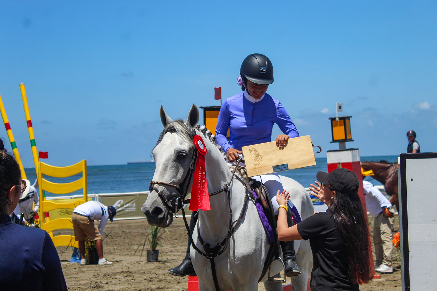 3 / 4 - Participación del Centro Ecuestre Anáhuac en la Copa Hípica La Playa 2024