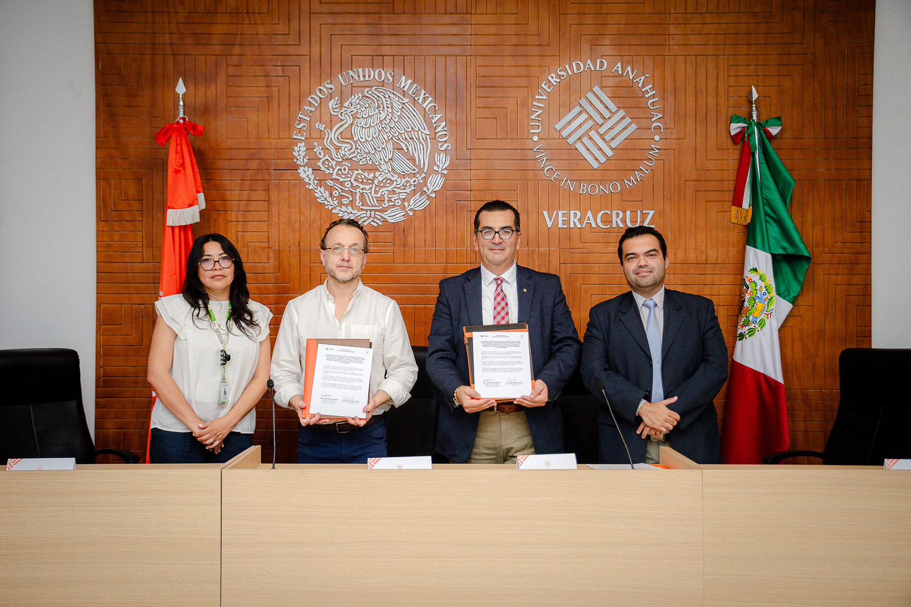 11 / 16 - Firma de Convenio de Colaboración con Audace