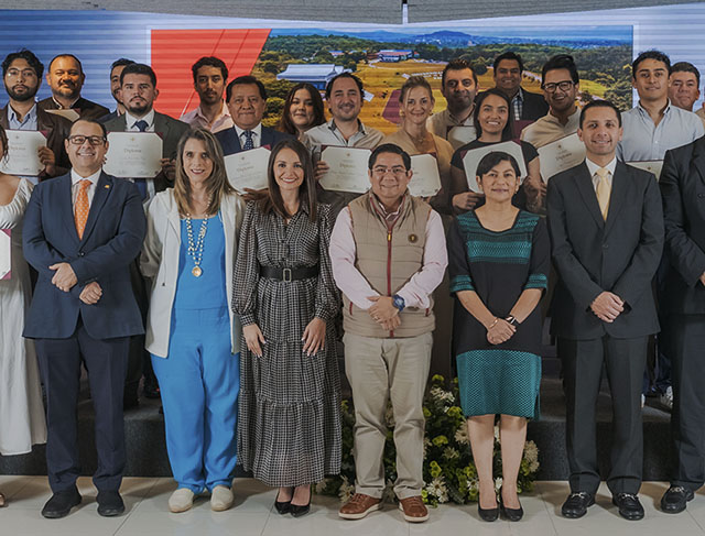 Clausura de Programas de Educación Continua: Enero 2025