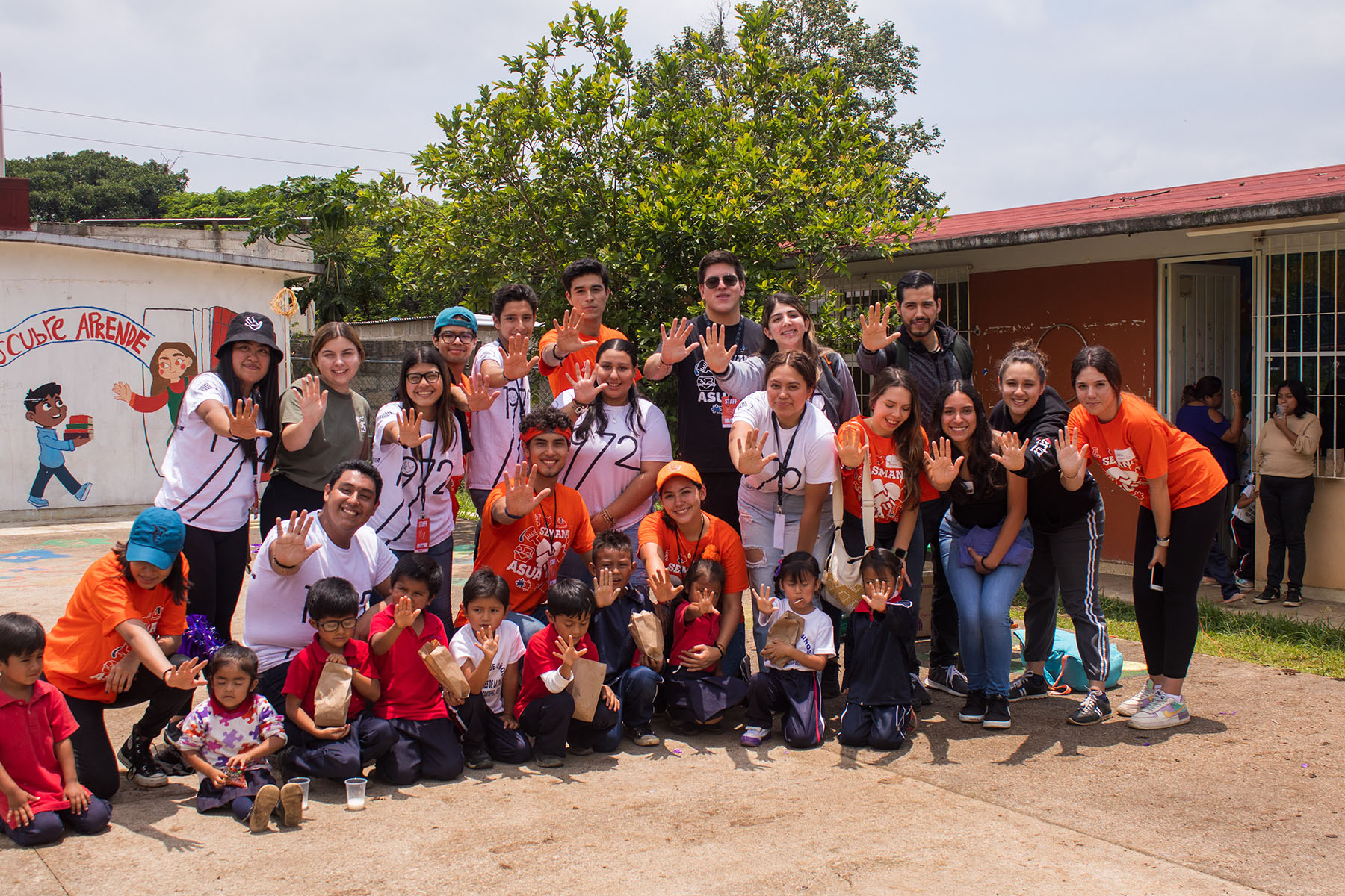 9 / 56 - Compromiso Social