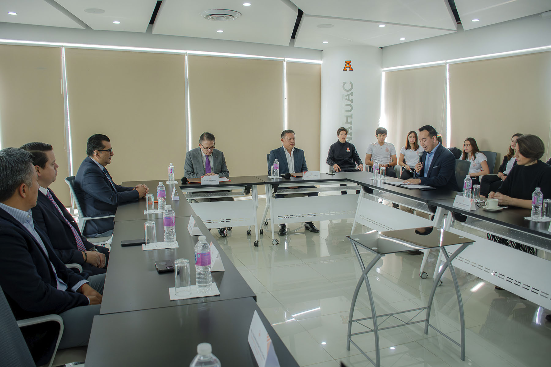 1 / 36 - Firma de Convenio de Colaboración con Club Campestre Cordobés