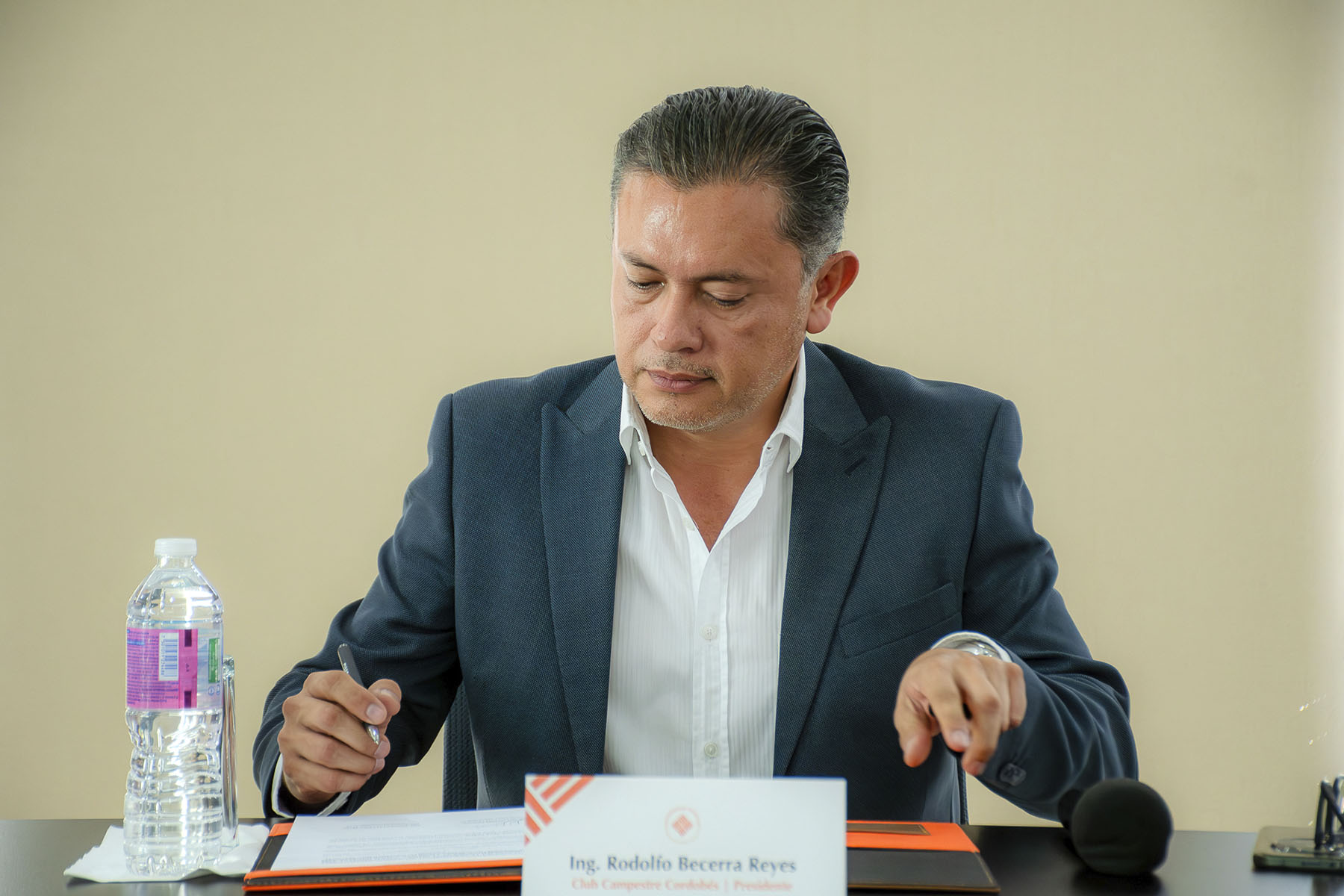 18 / 36 - Firma de Convenio de Colaboración con Club Campestre Cordobés