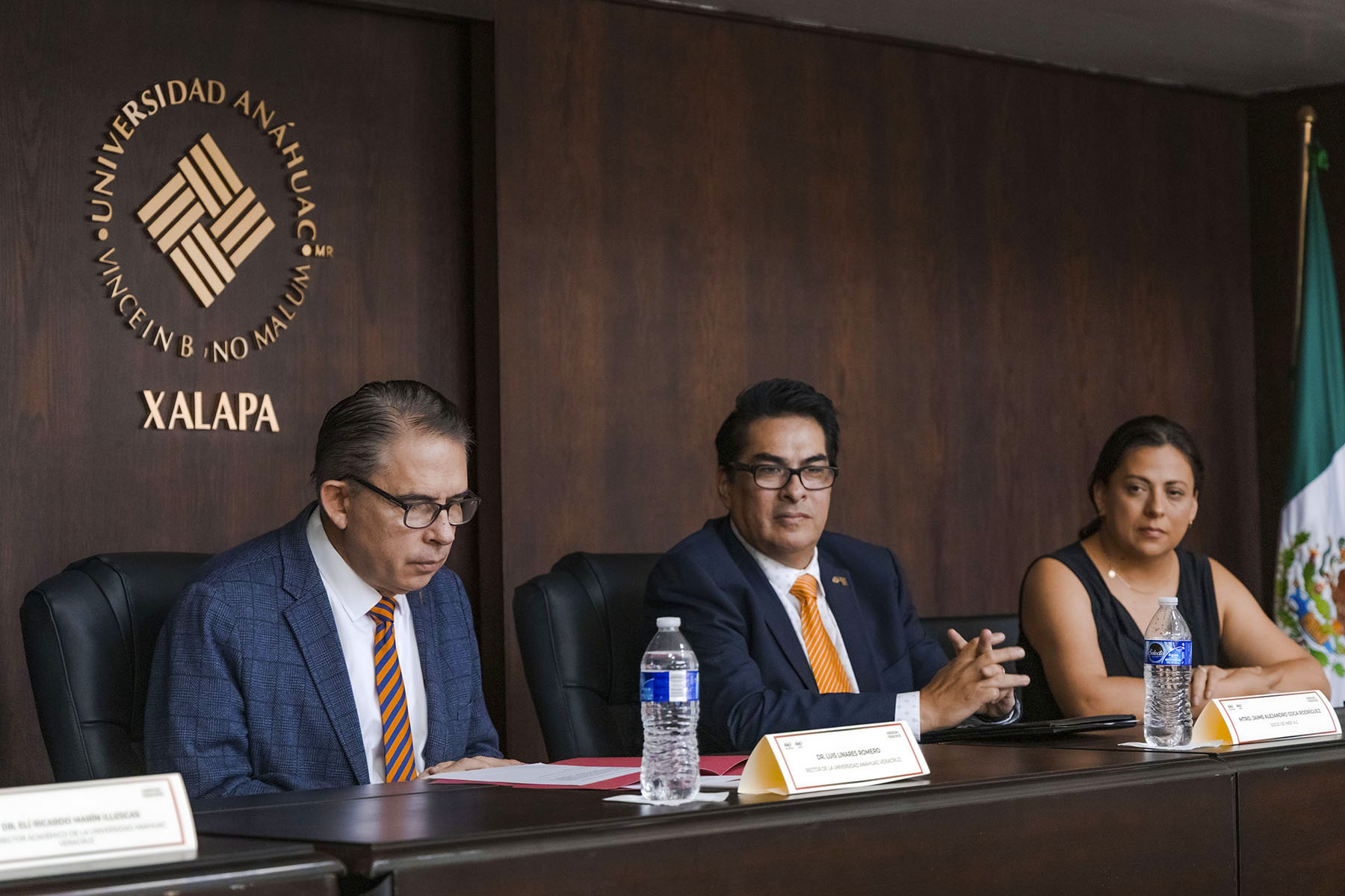 2 / 10 - IMEF Universitario: Un Compromiso Renovado con el Futuro Financiero