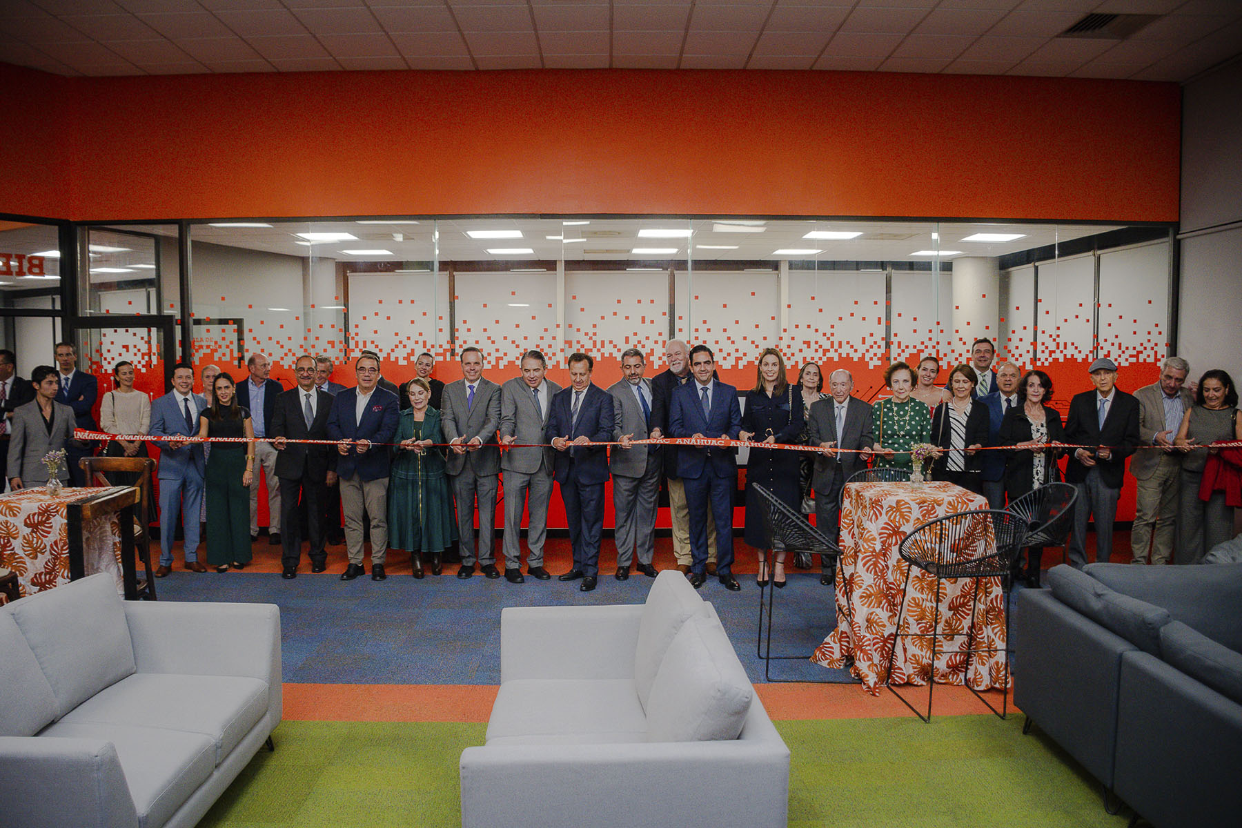 18 / 50 - Inauguración del ID Center