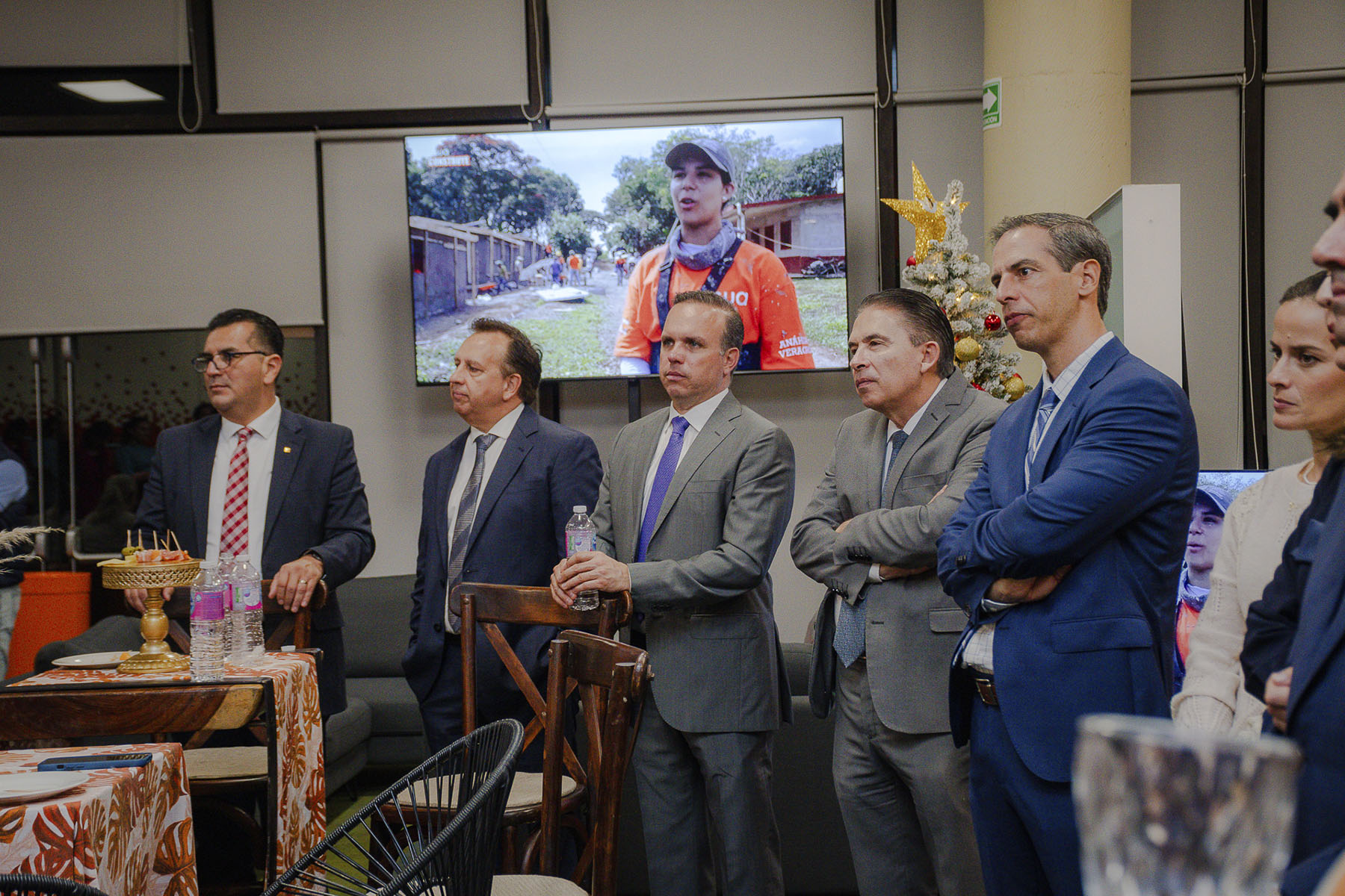 39 / 50 - Inauguración del ID Center