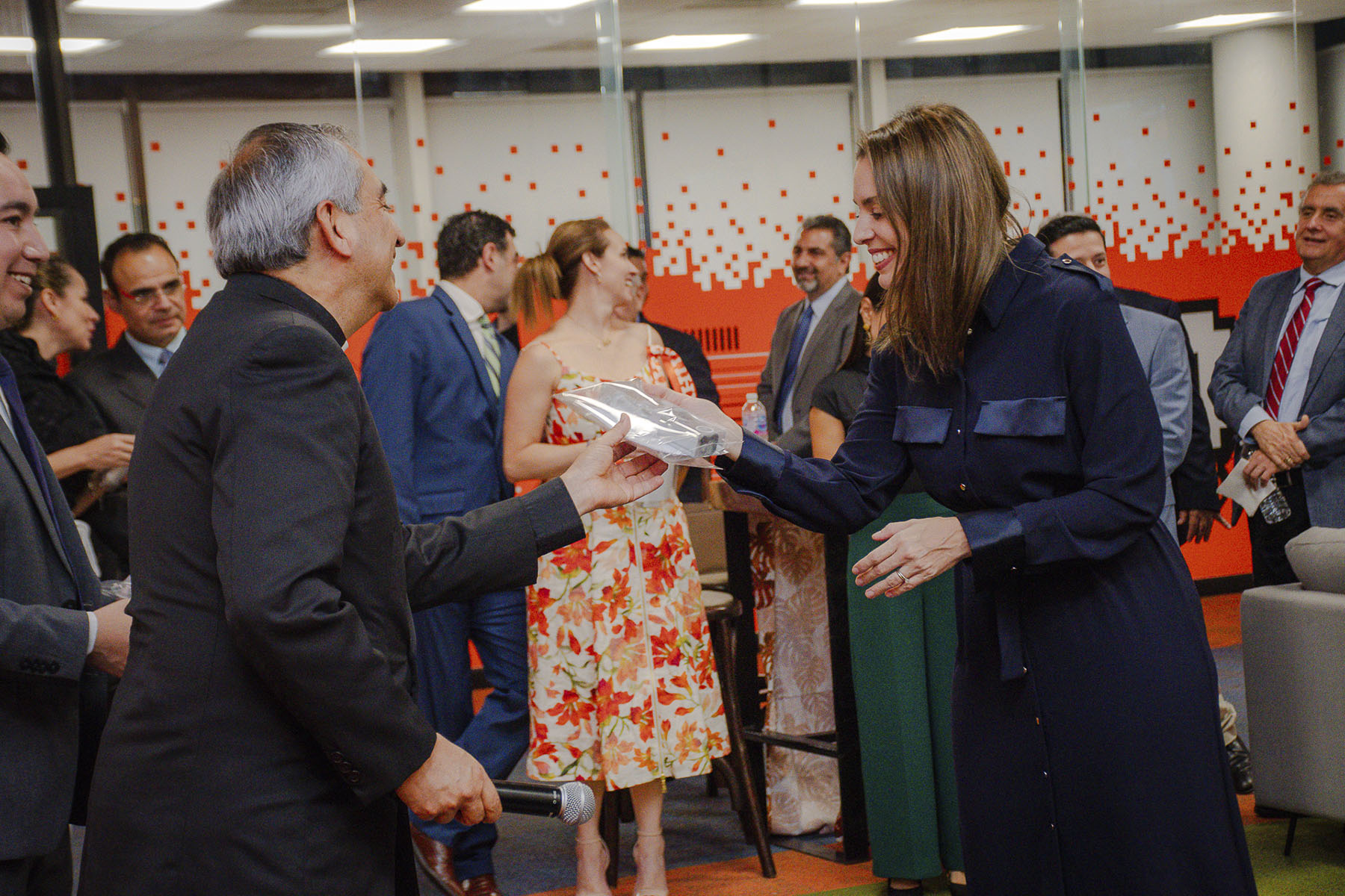 41 / 50 - Inauguración del ID Center