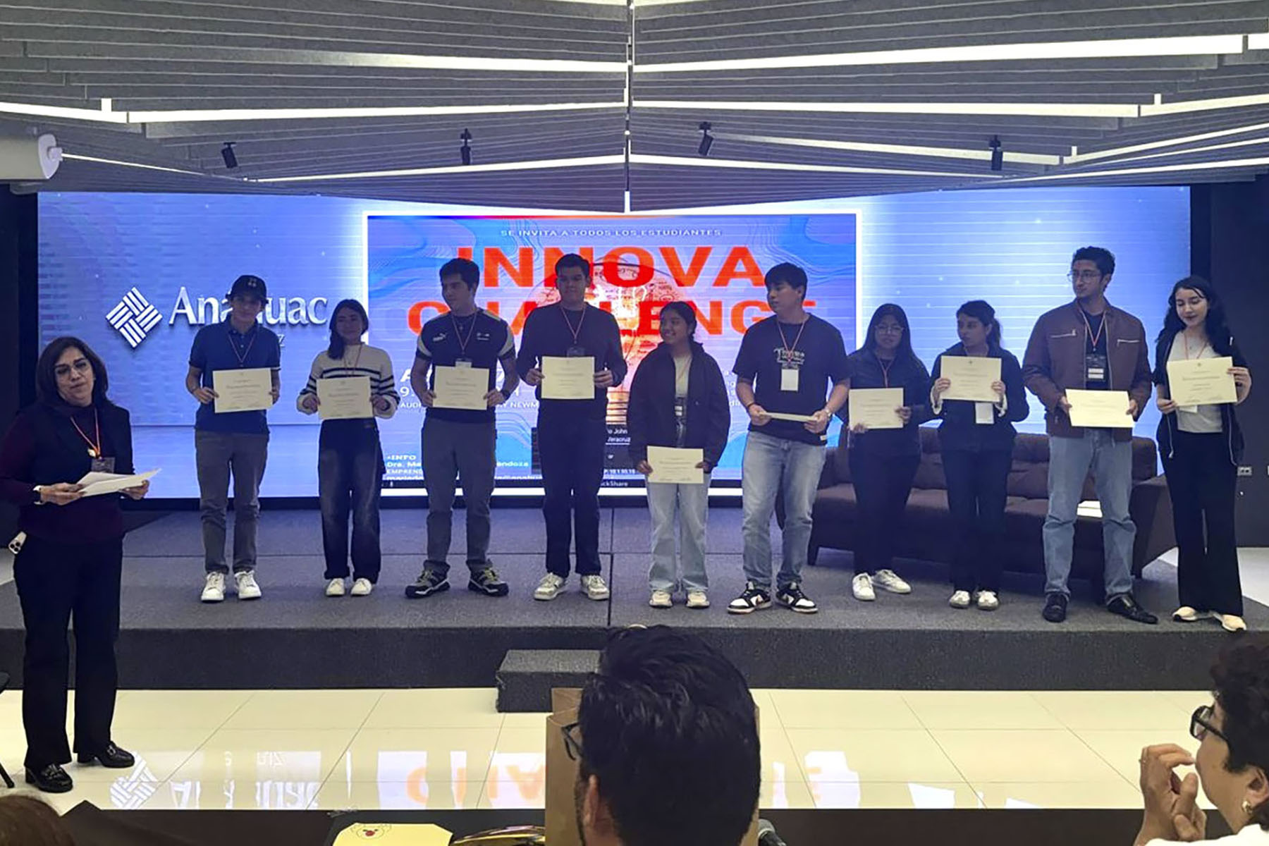 18 / 18 - Innova Challenge 2025: Rugiendo Con Ideas Innovadoras