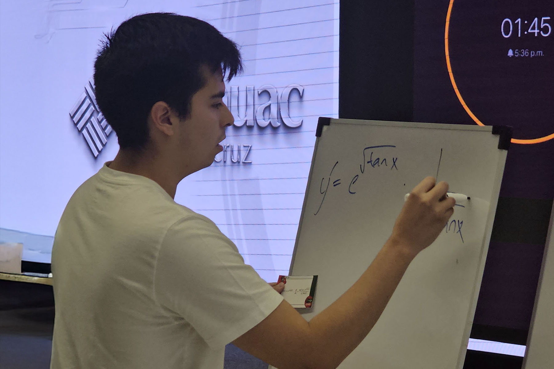 3 / 13 - Día Internacional de las Matemáticas: Tercer Concurso de Cálculo