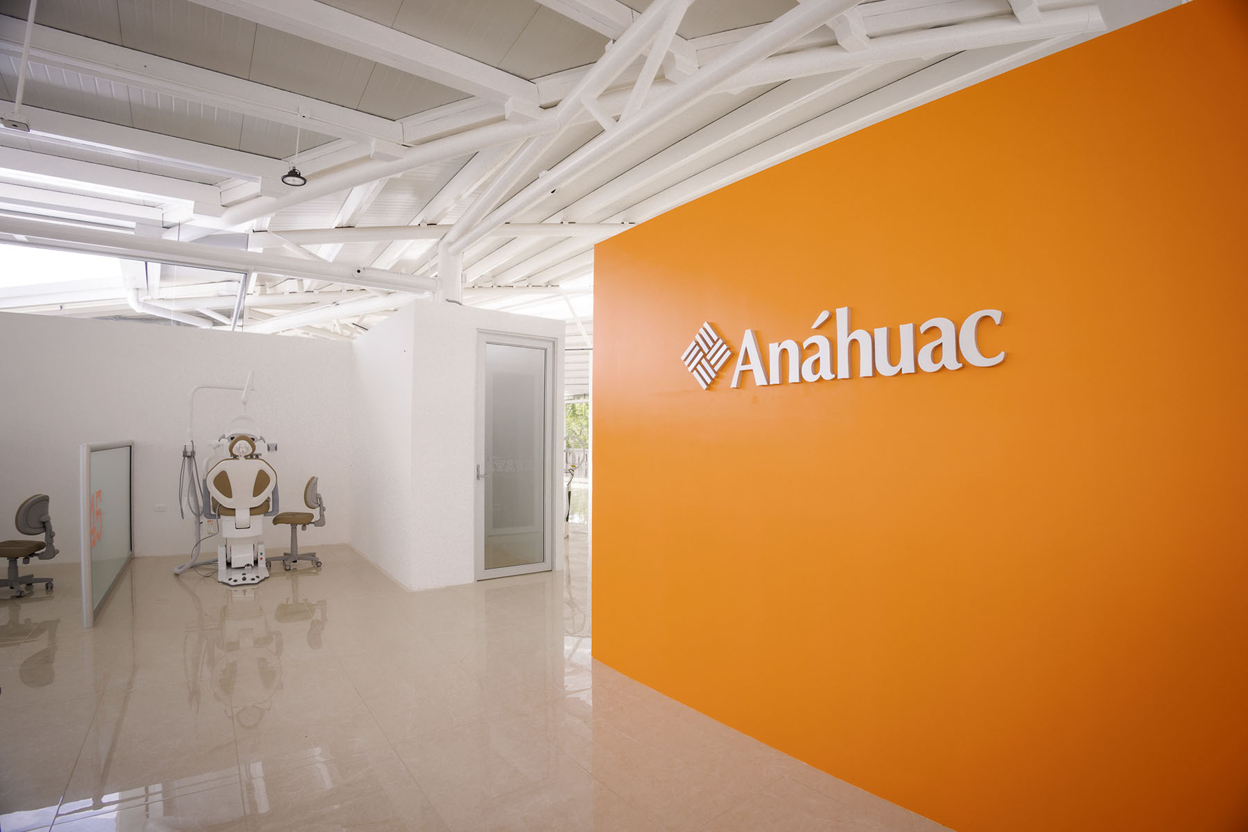 7 / 45 - Inauguración del Centro Integral de Salud
