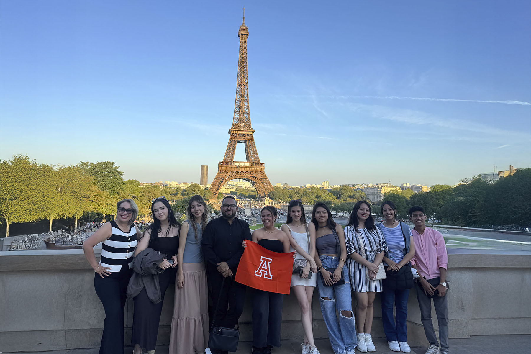 3 / 7 - Viaje Académico a Europa Fortalece la Formación de Estudiantes de Arquitectura 3 / 7 - Viaje Académico a Europa Fortalece la Formación de Estudiantes de Arquitectura