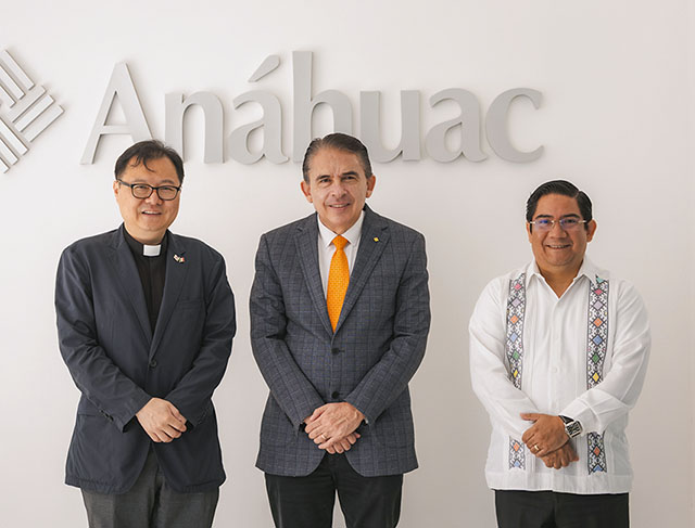 Visita de la Universidad Católica de Pusan