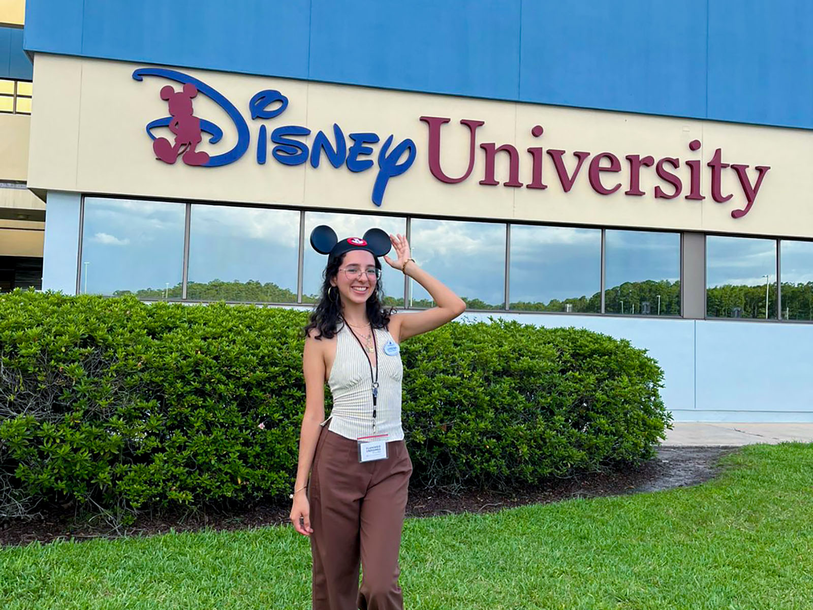 13 / 24 - Alumnos Anáhuac Participan en el Programa de Intercambio Cultural de Disney 13 / 24 - Alumnos Anáhuac Participan en el Programa de Intercambio Cultural de Disney