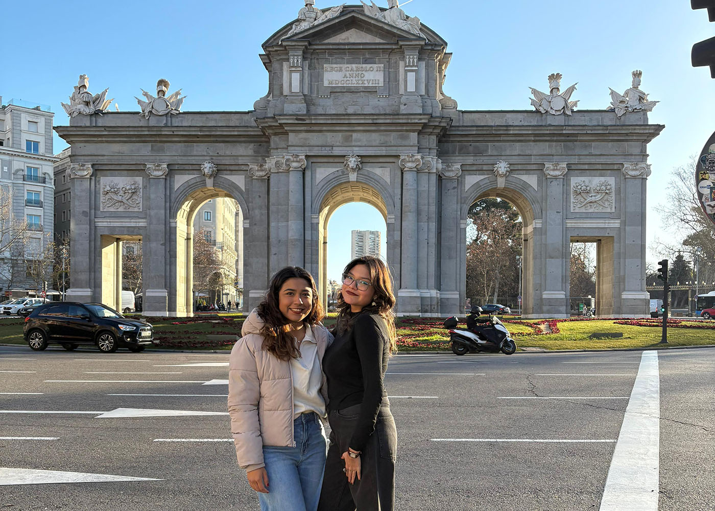 15 / 45 - Bienvenidos de Regreso: Alumnos de Intercambio 202510