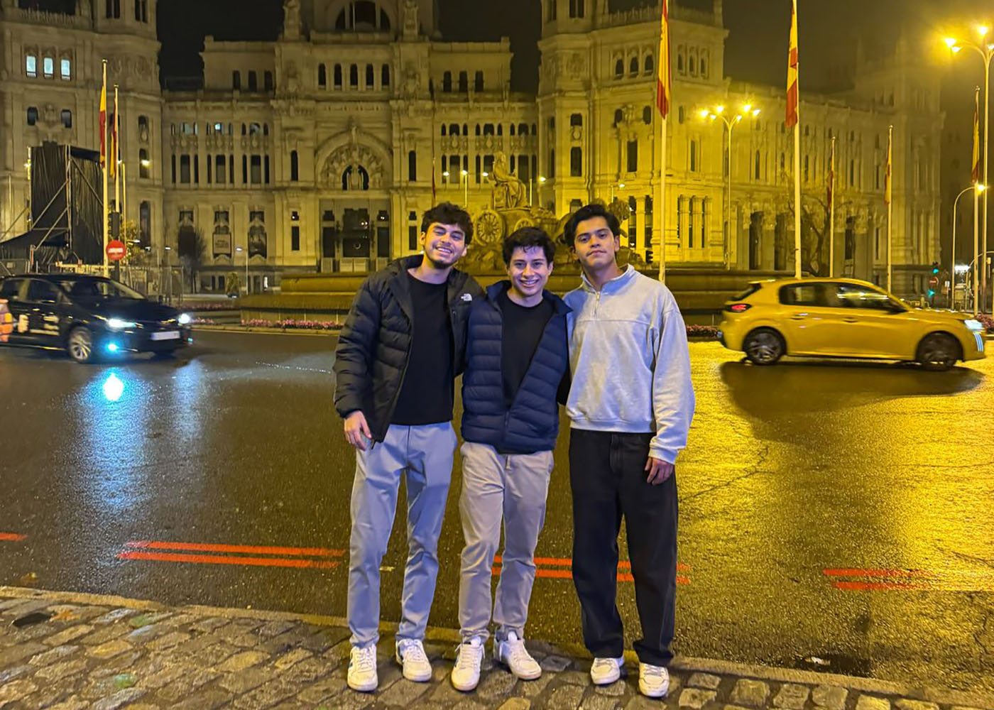 21 / 45 - Bienvenidos de Regreso: Alumnos de Intercambio 202510